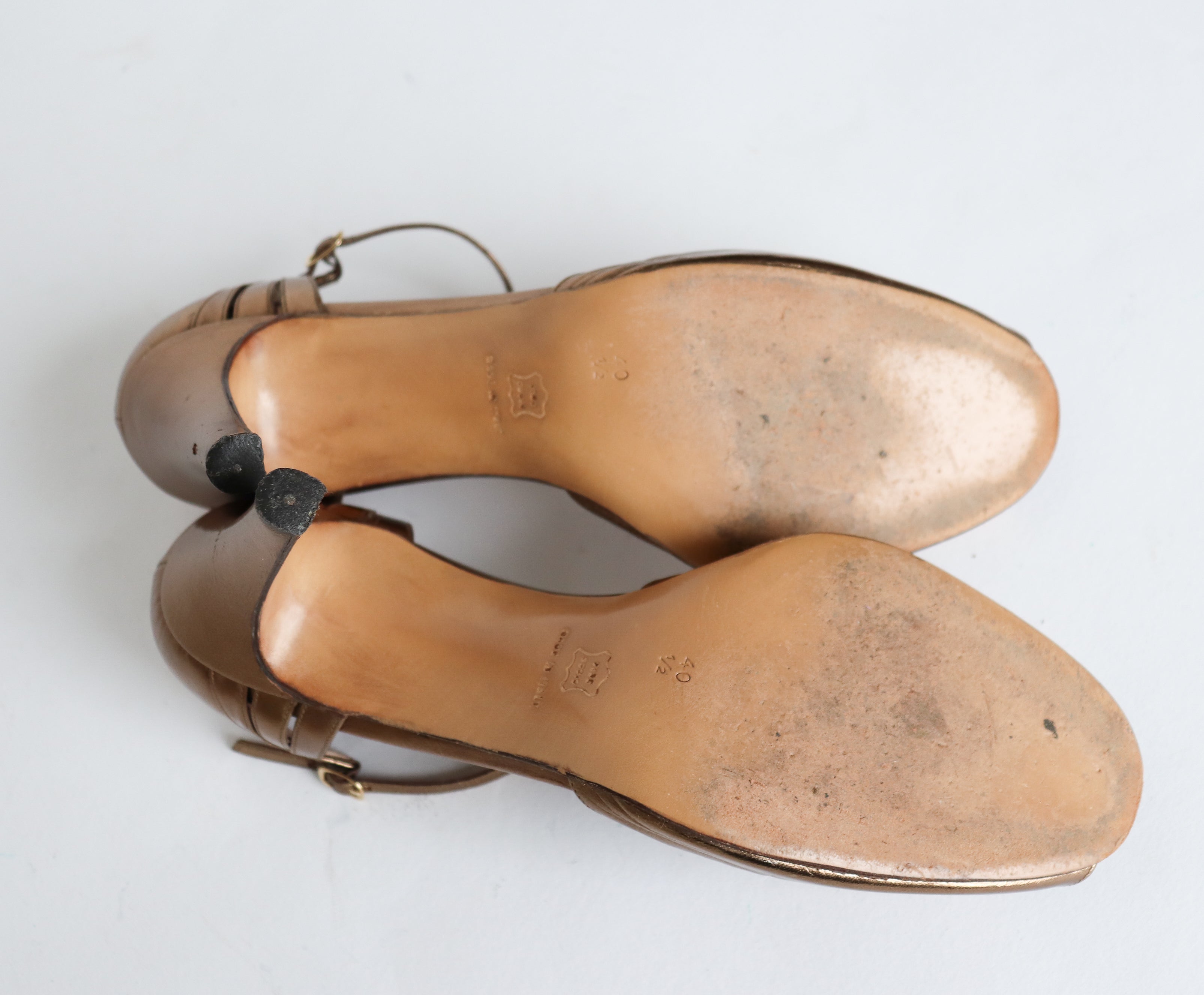 Bruno Magli Gold Strappy Sandals - Leather - Vintage - 40.5 / UK 7.5