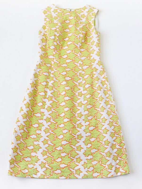 1960s Vintage Shift Dress - Fitted - Green Ivy Print - XS / UK 8