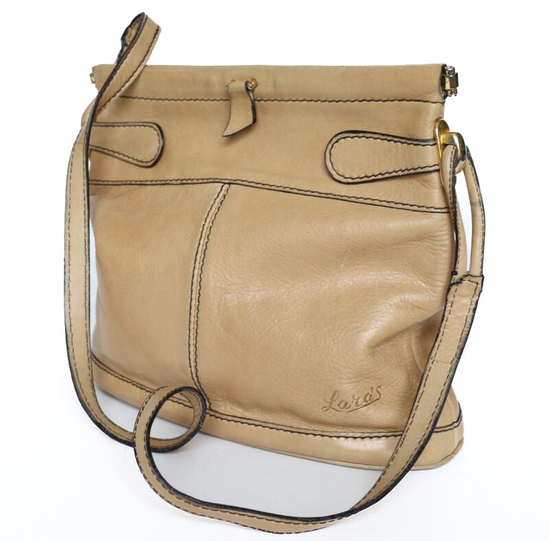 Vintage 1980s Shoulder Bag - Light Beige Tan Leather - Lara’s - M / L