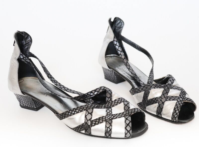 Vintage Sandals - 1980s - Silver Leather - Dance - Fit 38.5 / Narrow 39