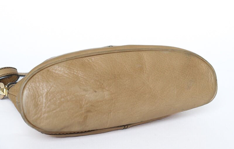 Vintage 1980s Shoulder Bag - Light Beige Tan Leather - Lara’s - M / L
