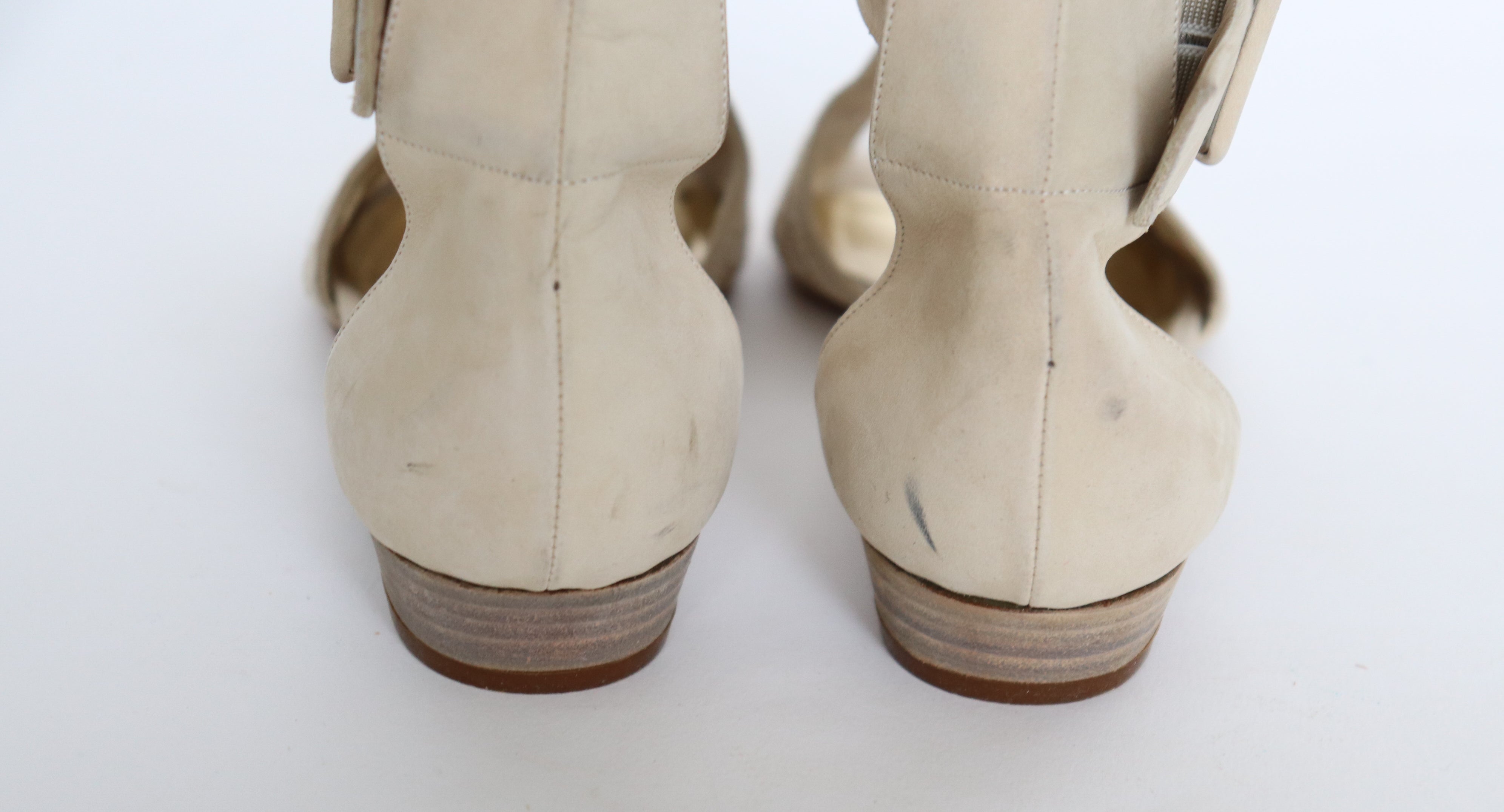 Gladiator Flat Sandals - Cream Suede Leather - ALBERTO FABIANI - 39 / UK 6