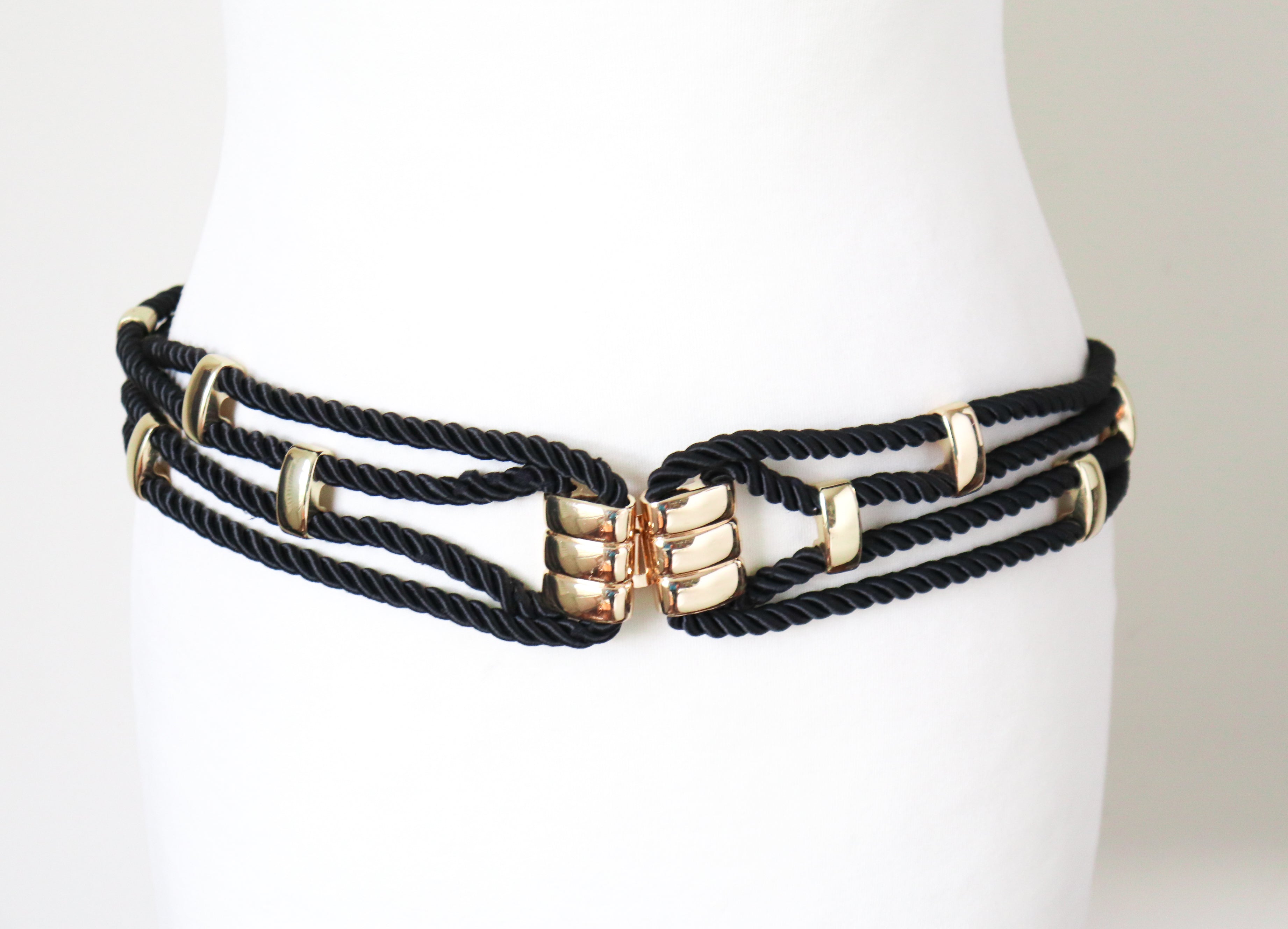 Rope Vintage 1980s Belt - Black - 82 cm - S / M
