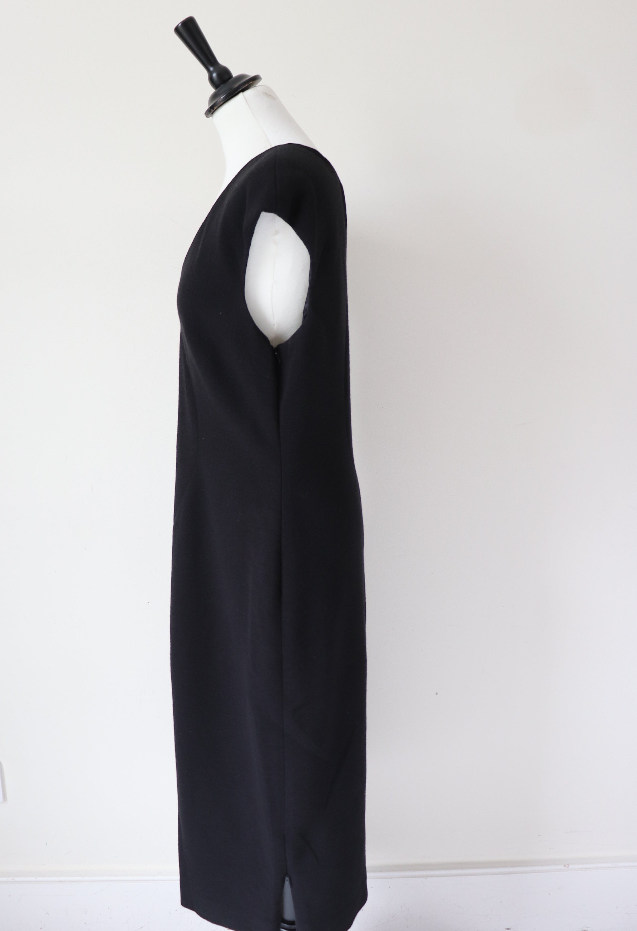 Amanda Wakeley Little Black Dress -  UK 16 / EUR 42  - Unworn - Labels Attached