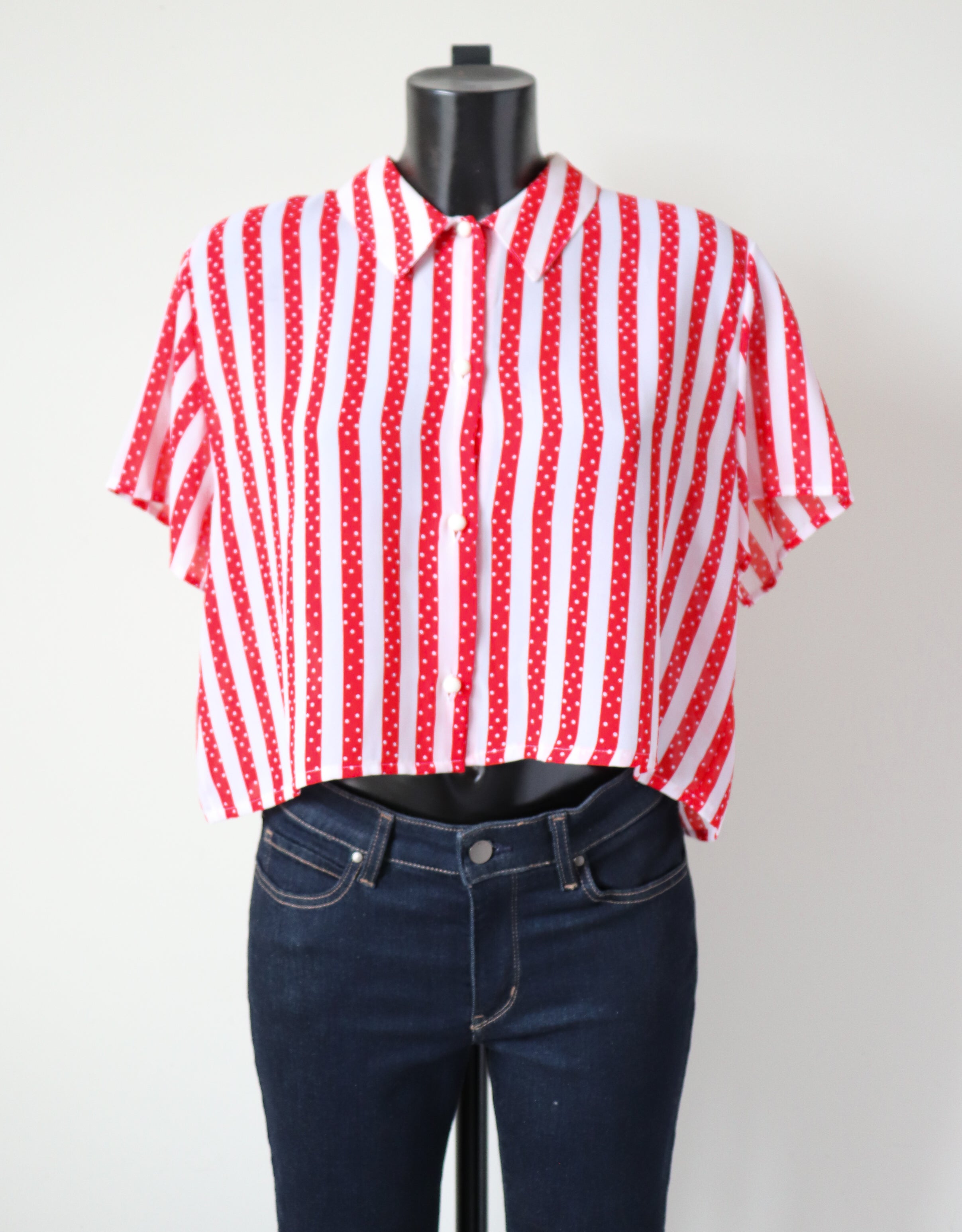 Cropped  Striped Shirt - Red / White Spotted - Fit S / M - UK 10 / 12