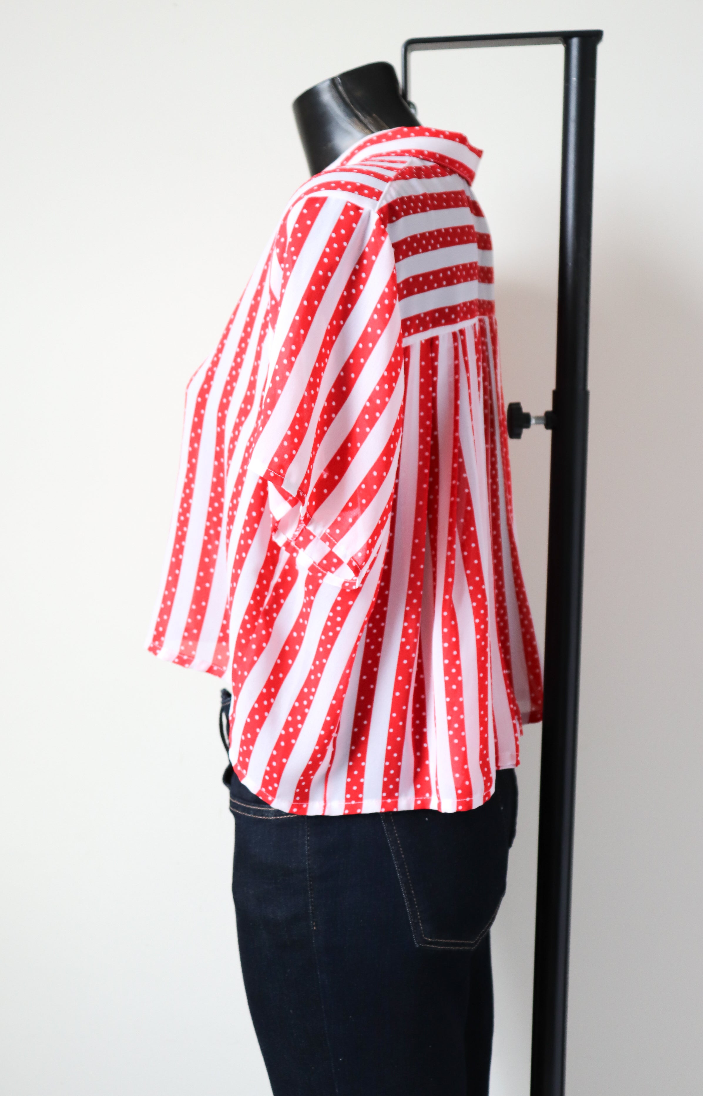 Cropped  Striped Shirt - Red / White Spotted - Fit S / M - UK 10 / 12