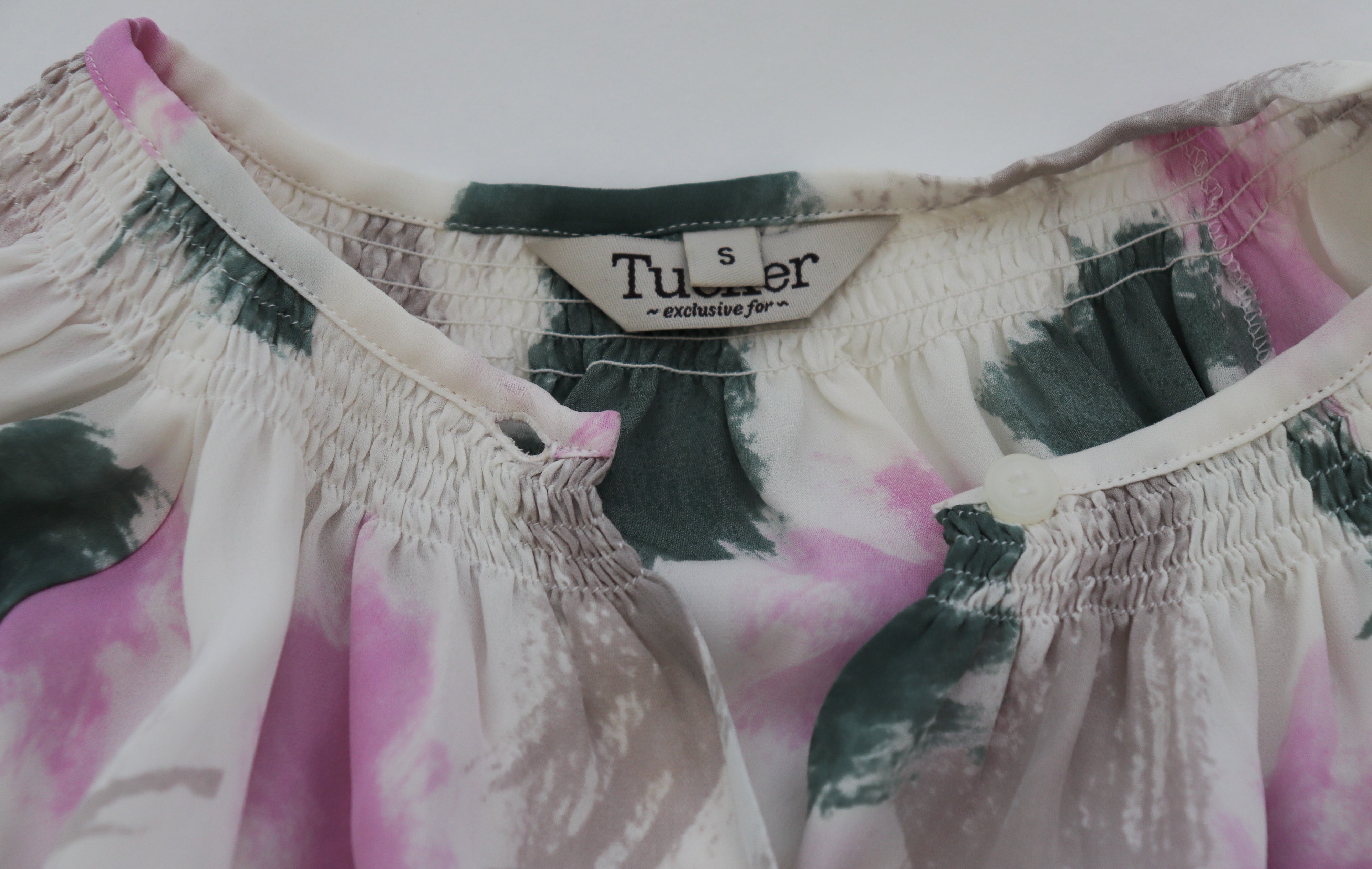Tucker Silk Blouse - Cream / Pink / Green  - Label S-  Fit L / UK 14