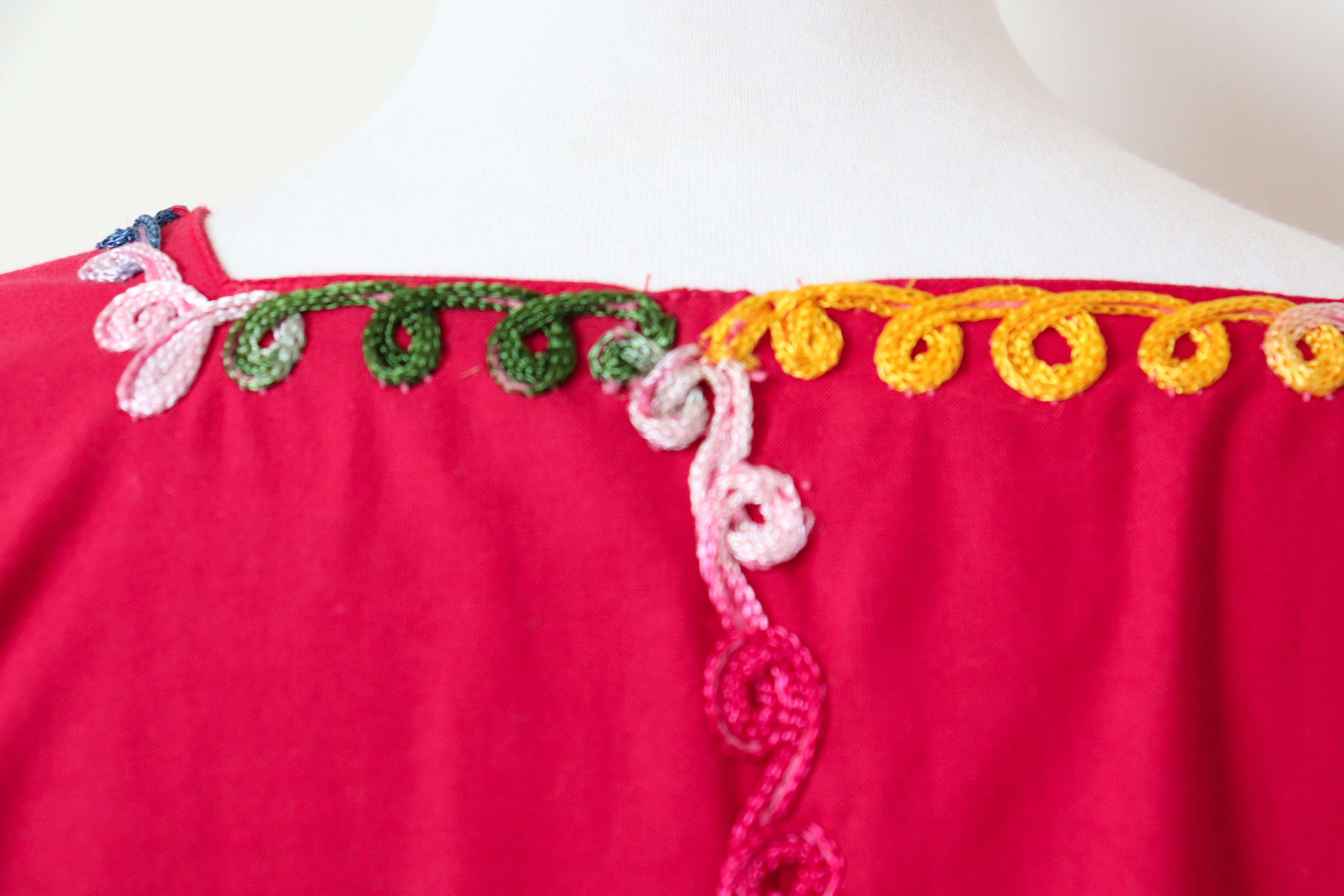 Vintage Mexican Oaxaca Kaftan dress - Red Embroidered  Fit L / 14