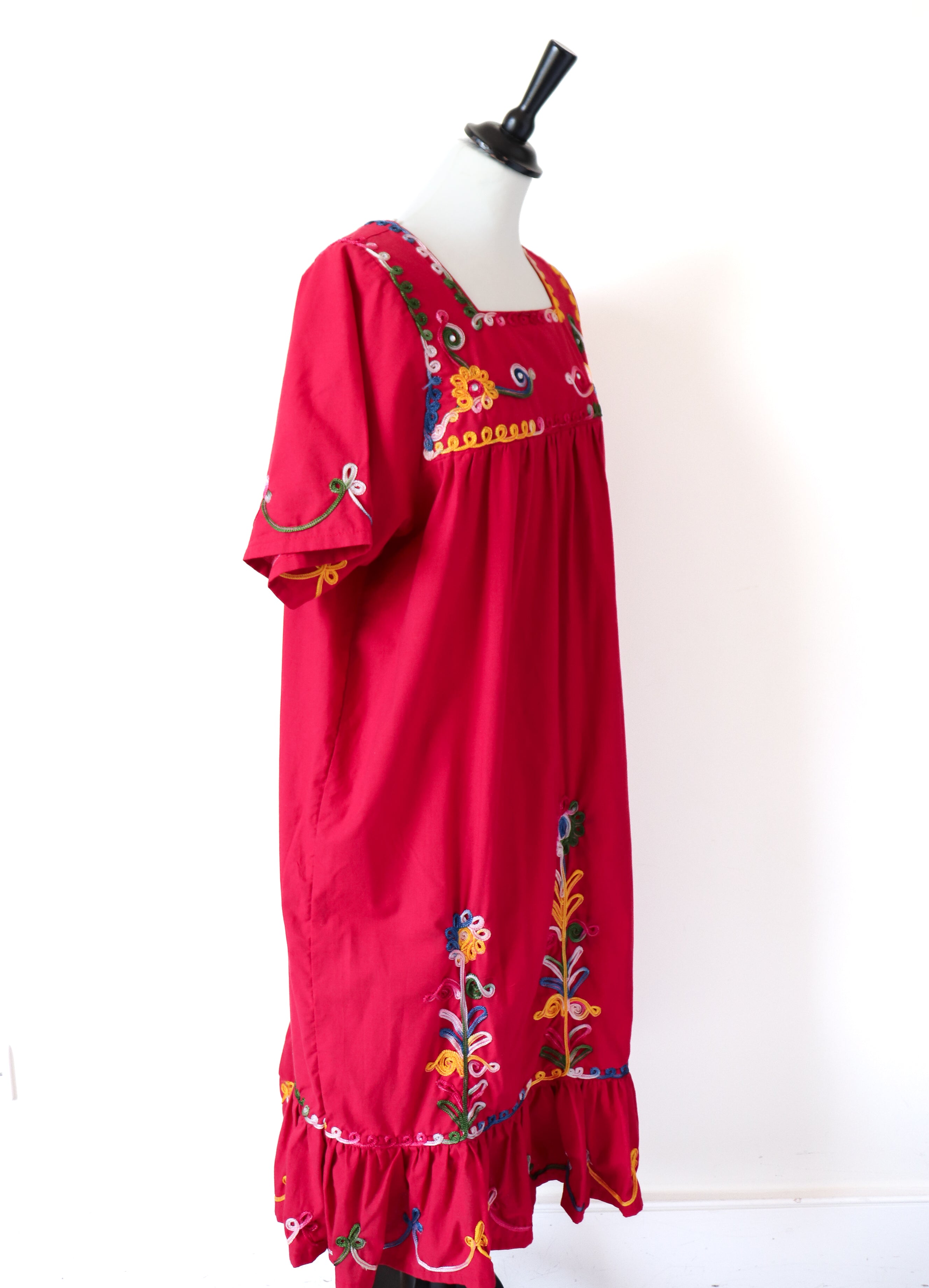 Vintage Mexican Oaxaca Kaftan dress - Red Embroidered  Fit L / 14
