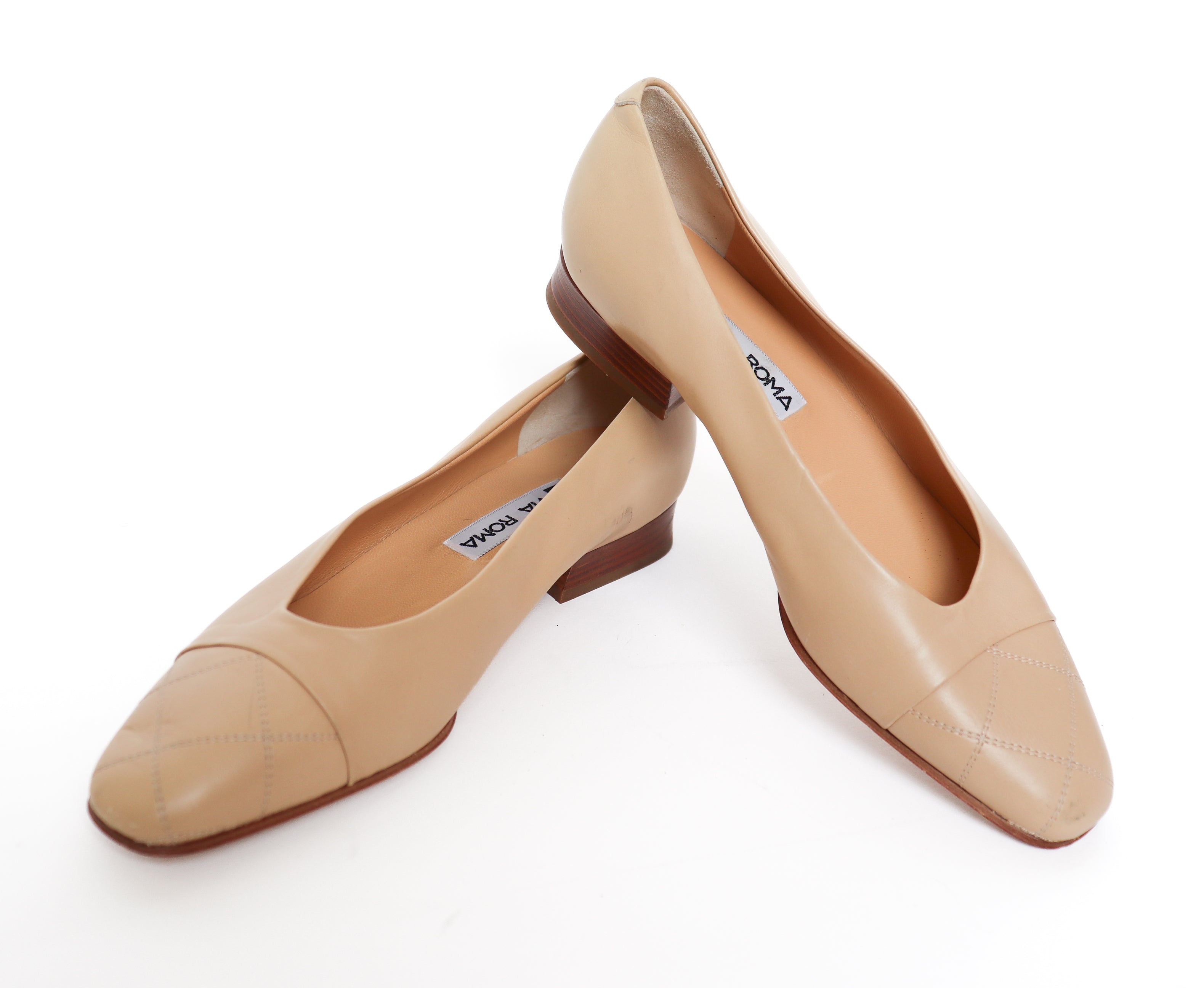 Quilted To Cap Pumps Shoes Cream Leather VIA ROMA - Narrow 39