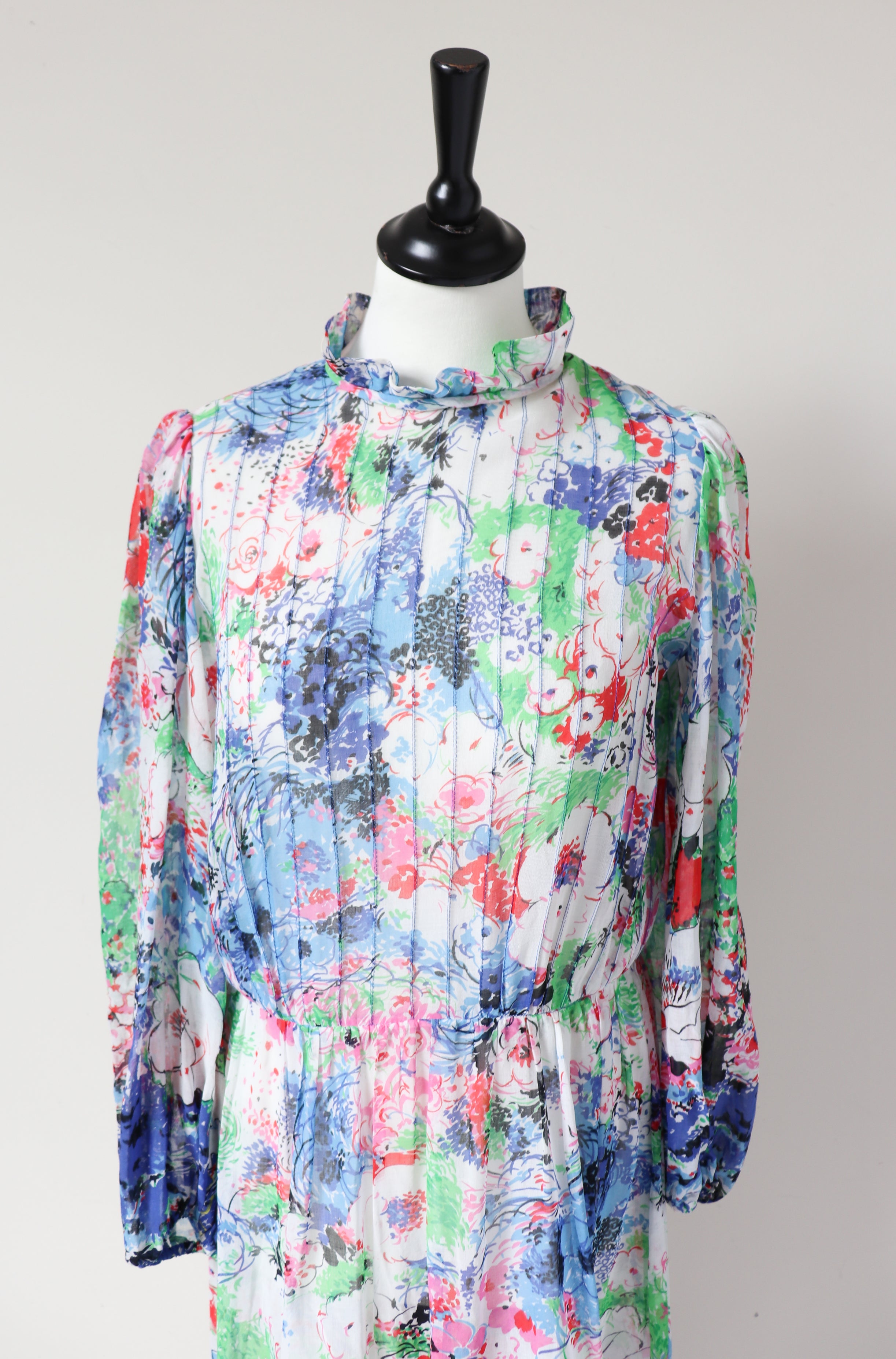 Donald Campbell at Chatelaine Dress - Princess Diana Designer - UK 12 / 14