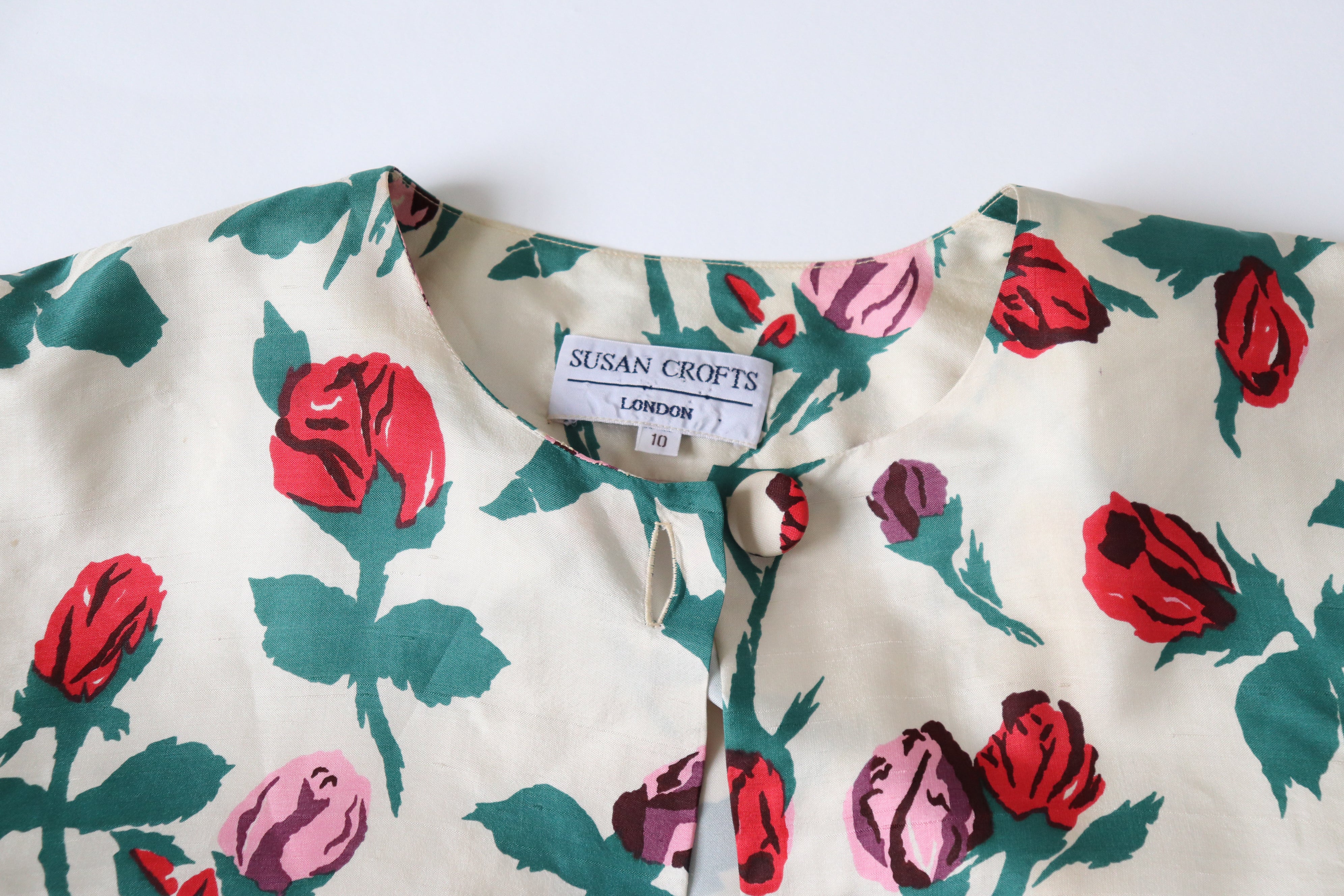 Susan Crofts Silk Jacket - Schiaparelli Style Roses Print -Vintage - S / UK 10