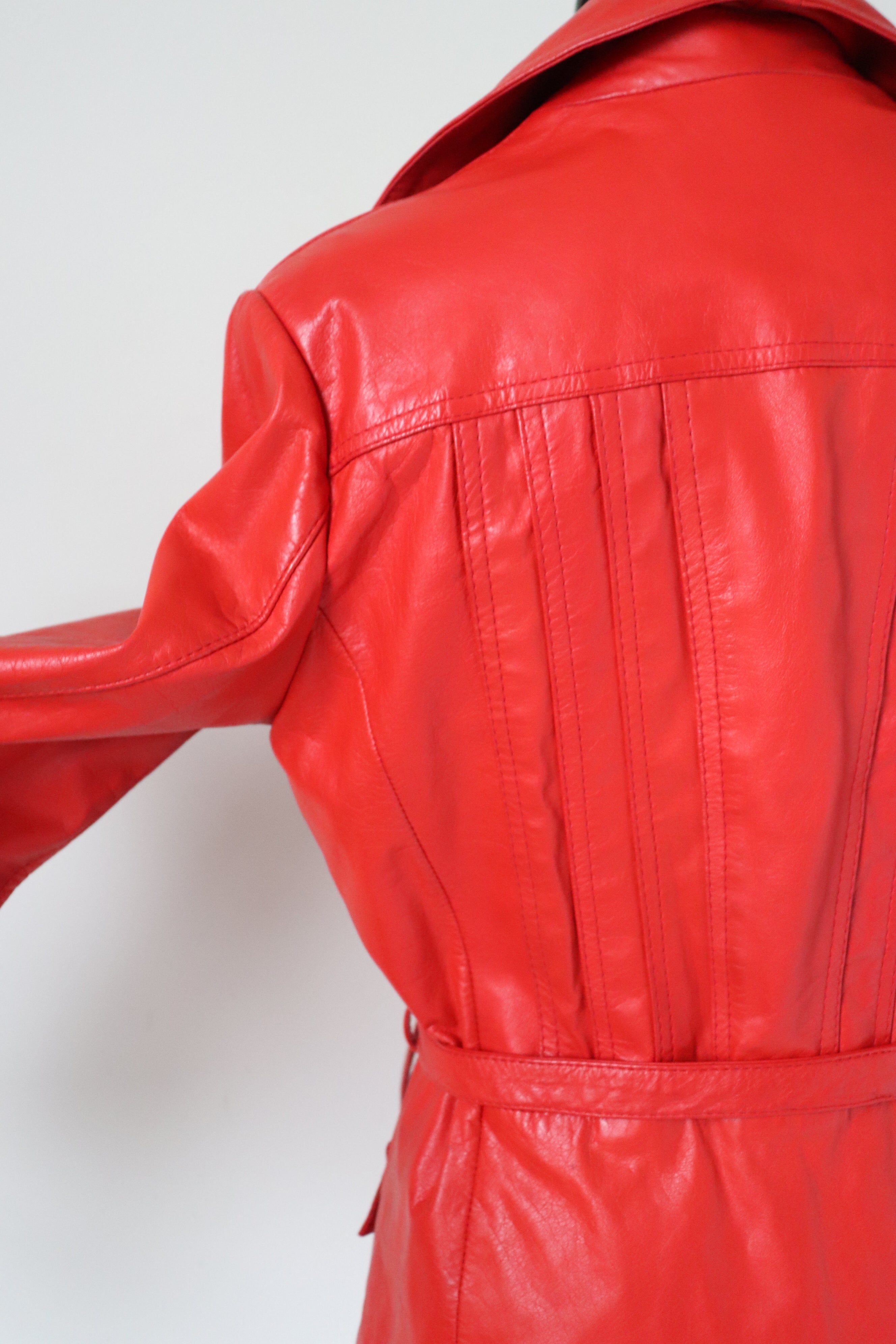 Red Leather 1970s Belted Jacket - Vintage - Fit S / UK 10