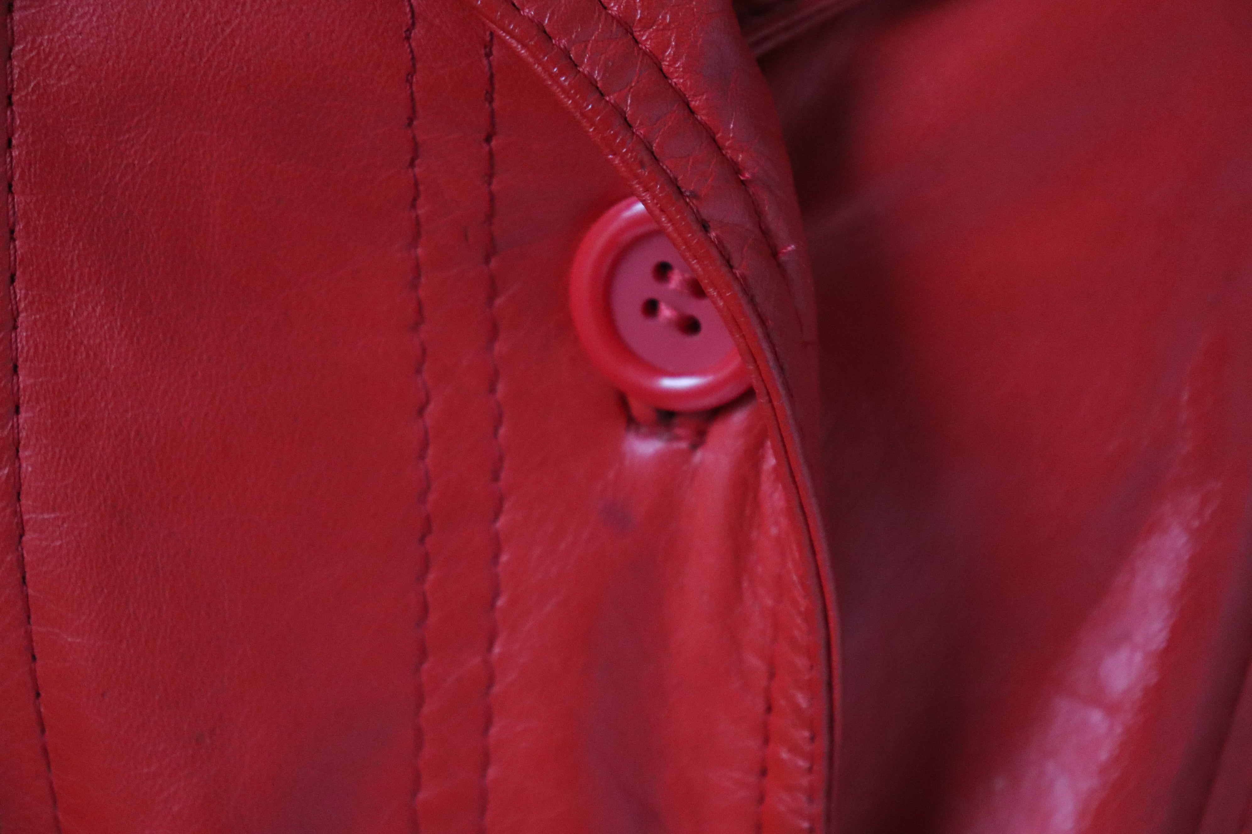 Red Leather 1970s Belted Jacket - Vintage - Fit S / UK 10