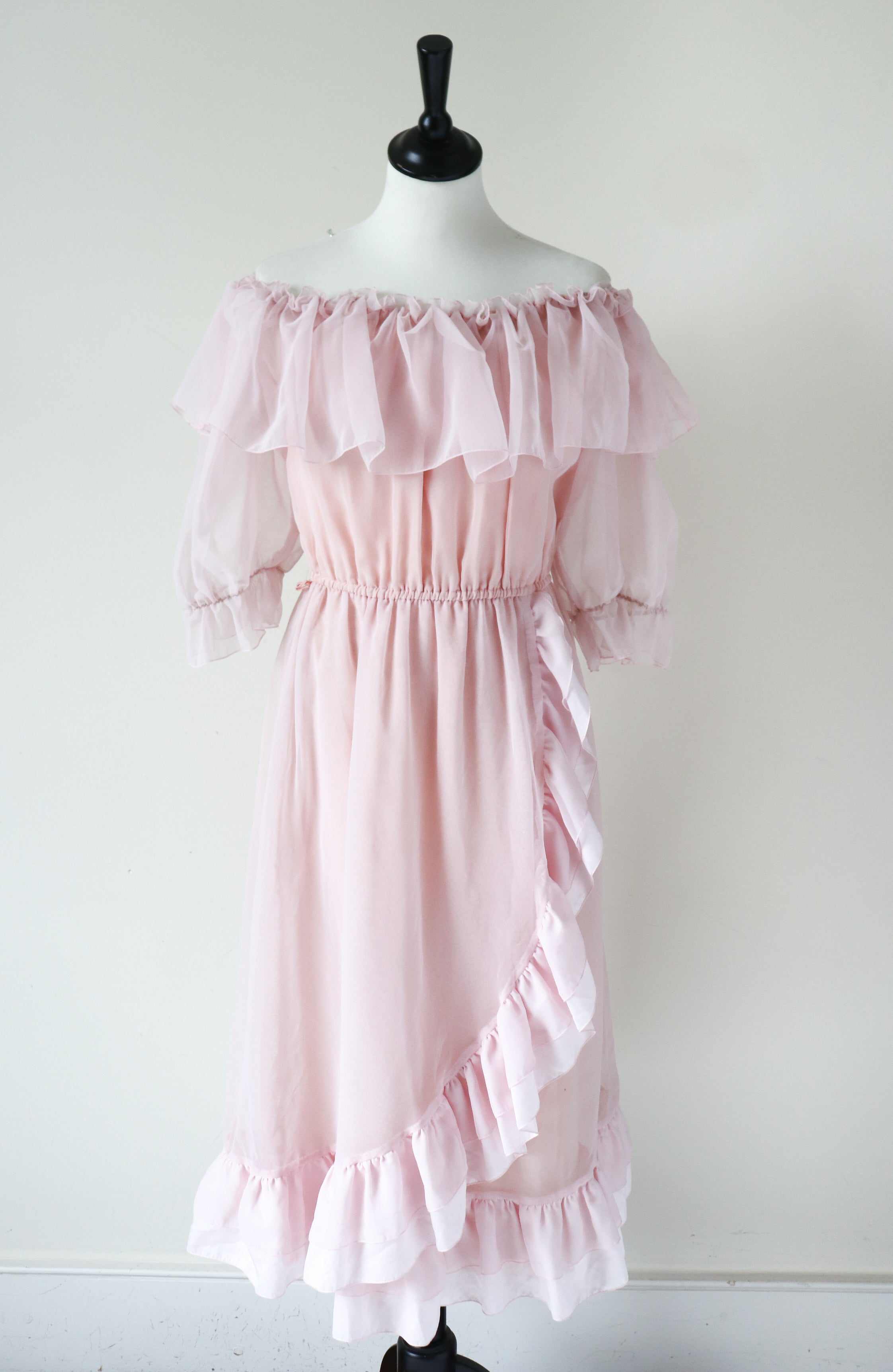 Vintage 1970s Ruffle Dress - Papillon Pink Polyester Chiffon - Fit M / UK 12