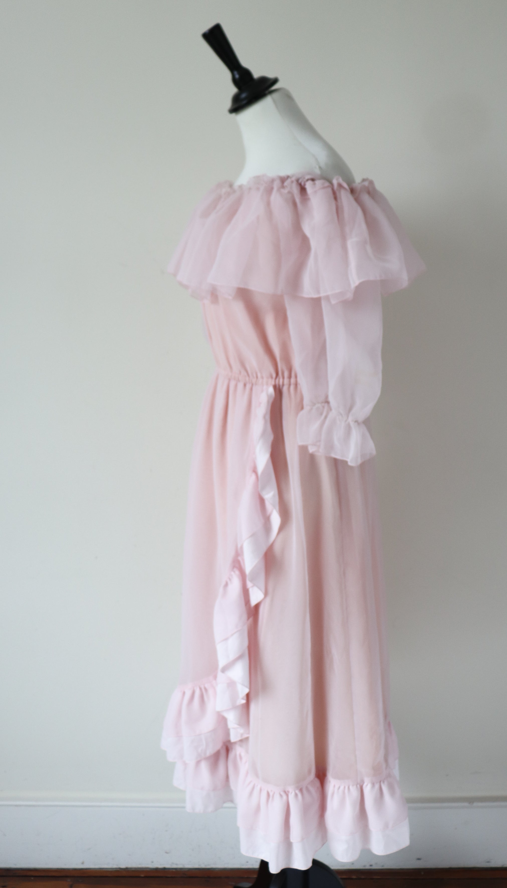 Vintage 1970s Ruffle Dress - Papillon Pink Polyester Chiffon - Fit M / UK 12