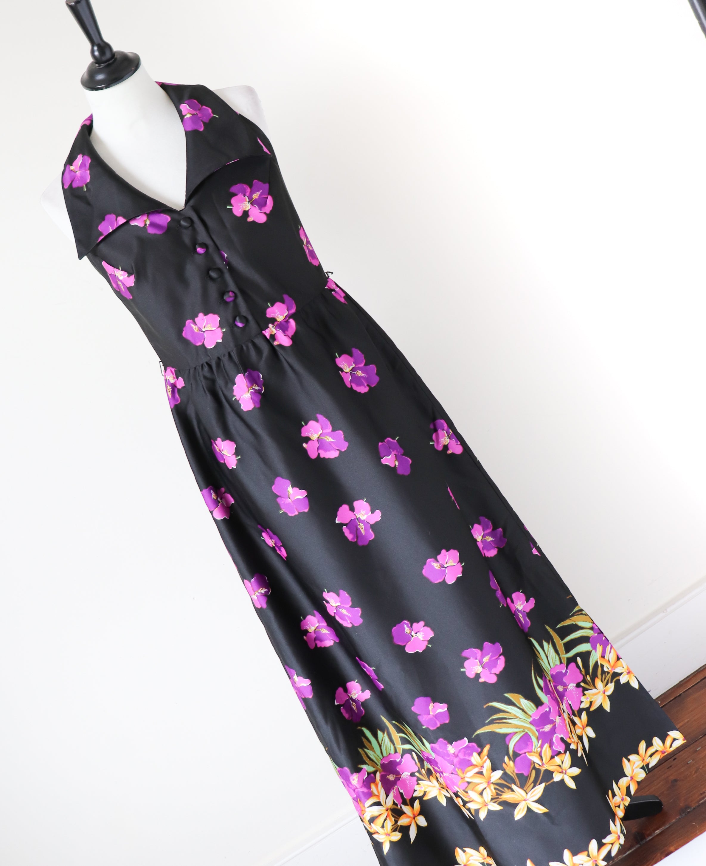 Vera Mont - Paris Vintage Evening Dress - Maxi Halterneck - UK 8 / 10