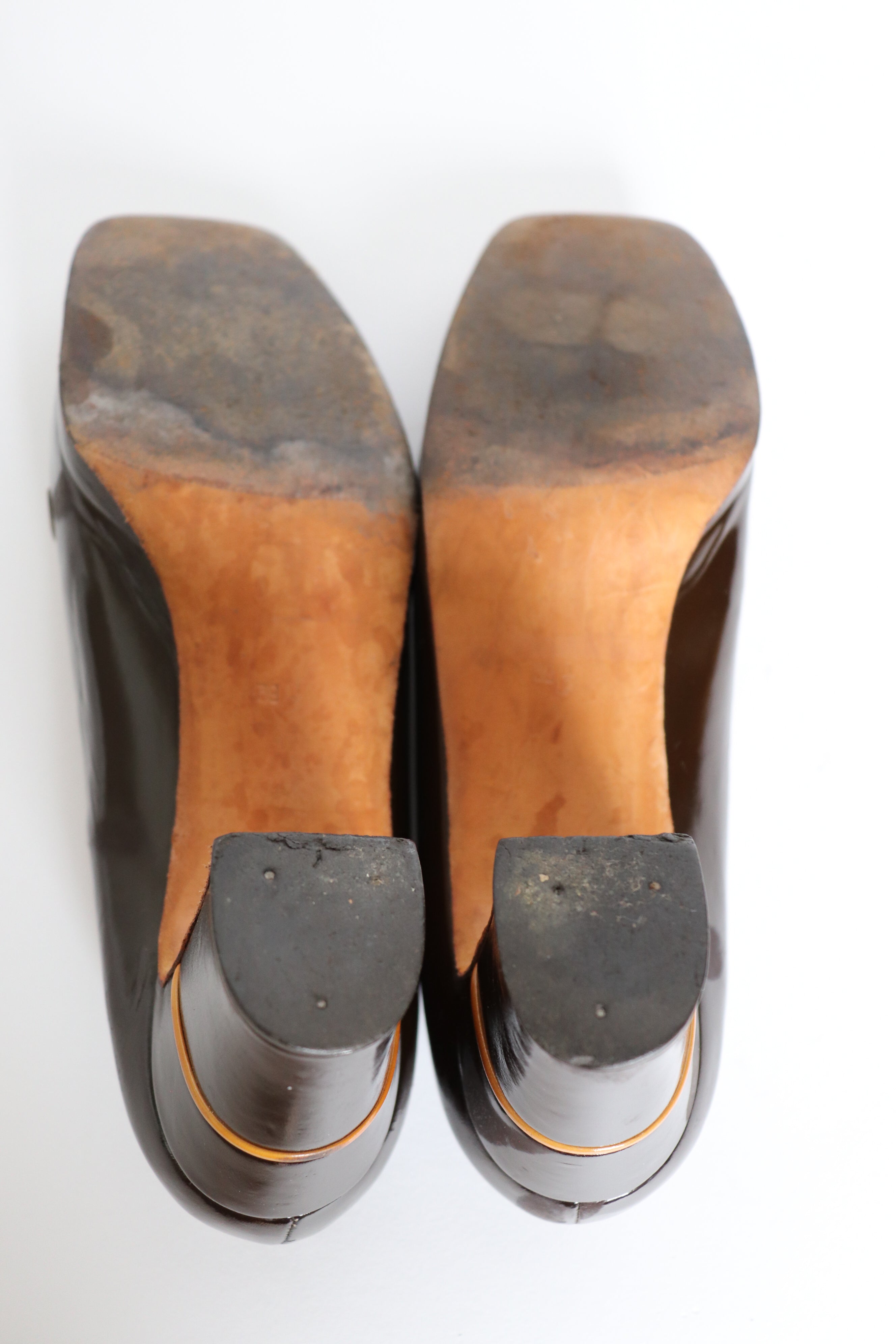 1970s Vintage Platform Block Heel  Loafers - Patent Brown Leather - Fit 39.5