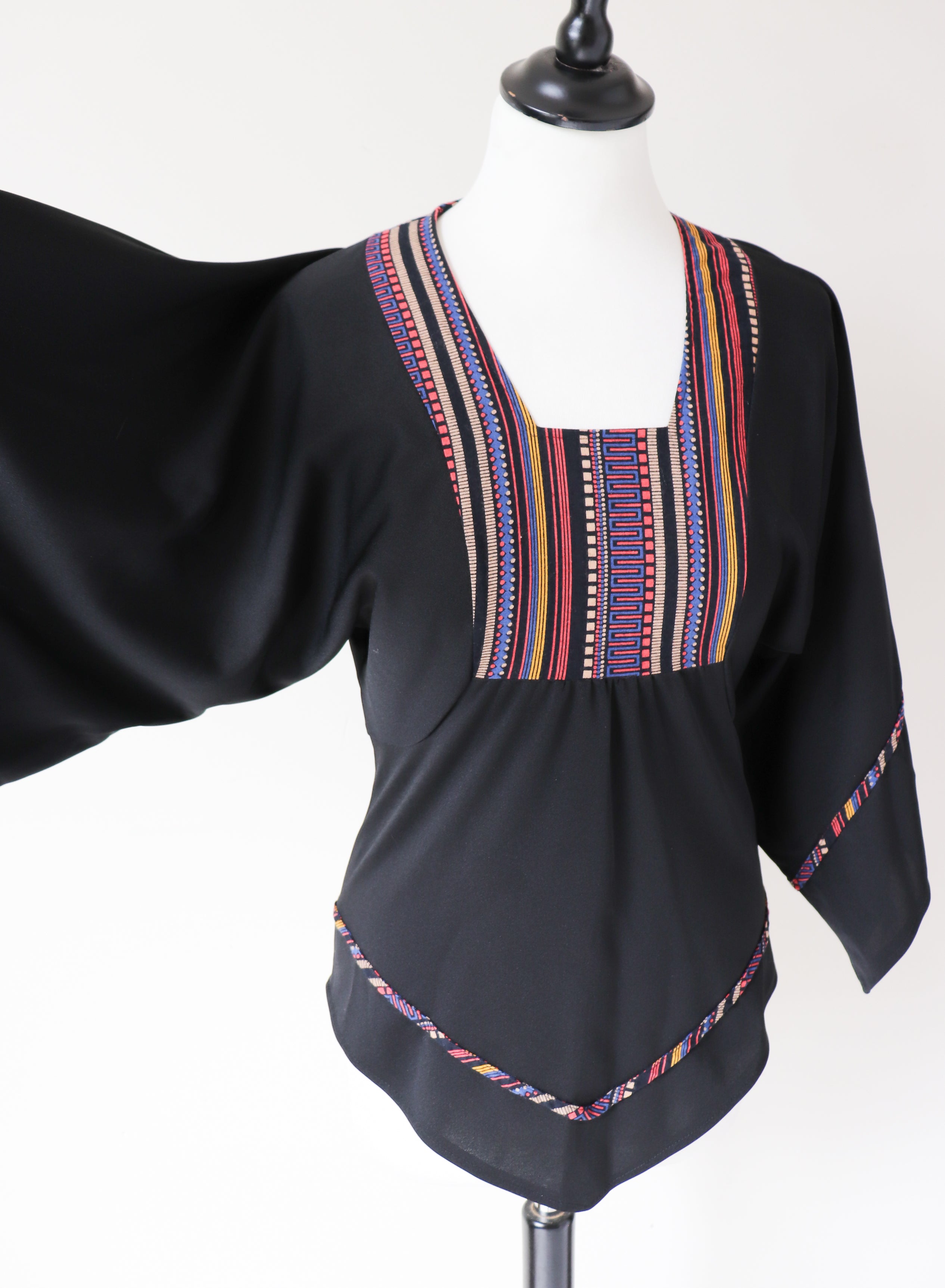 Vintage Hippie Top - 1970s - Black Polyester - Canda - XXS / UK 6