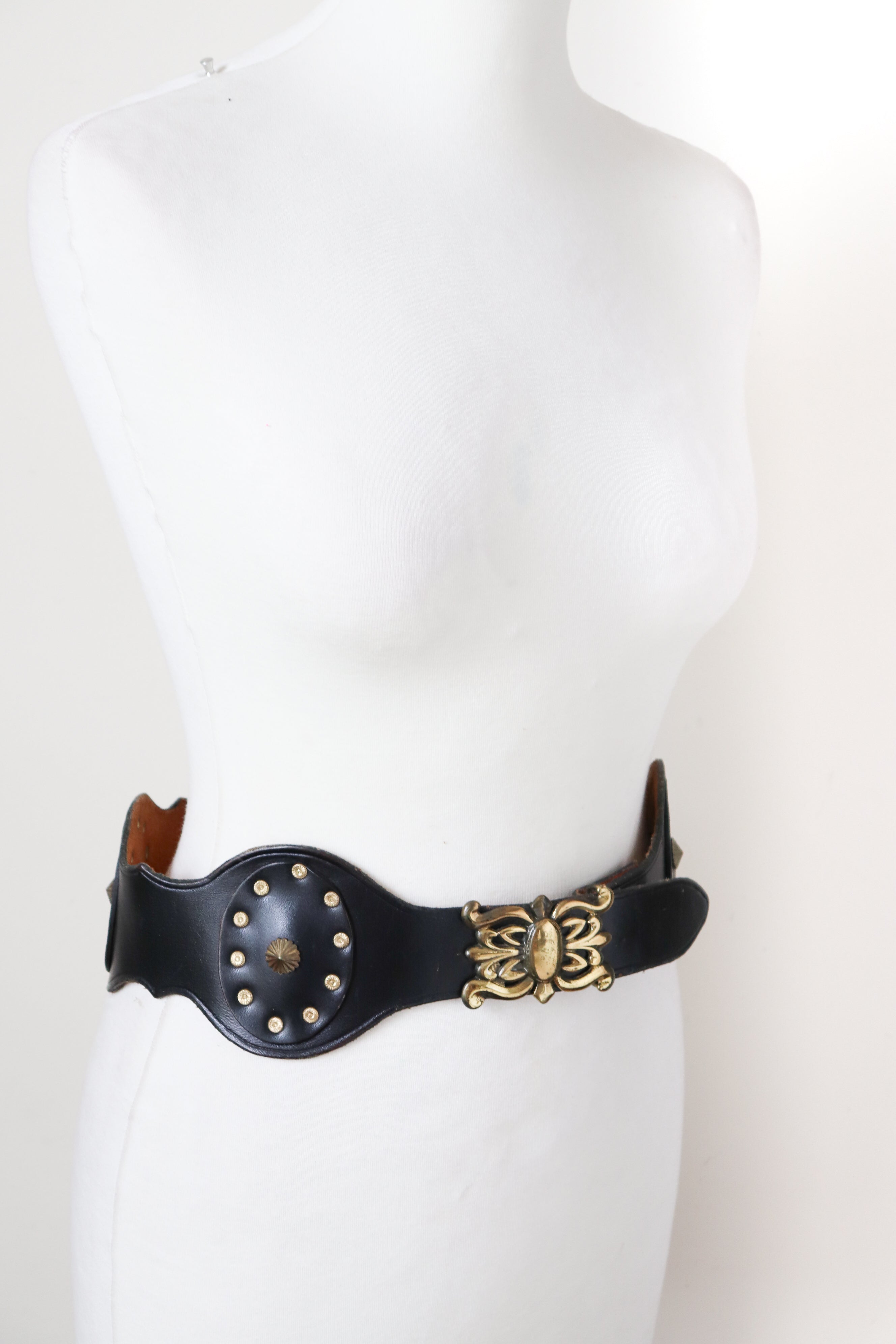 Studded Leather Corset Belt - Black - Vintage 1980s - Pitti Style - XS / Small