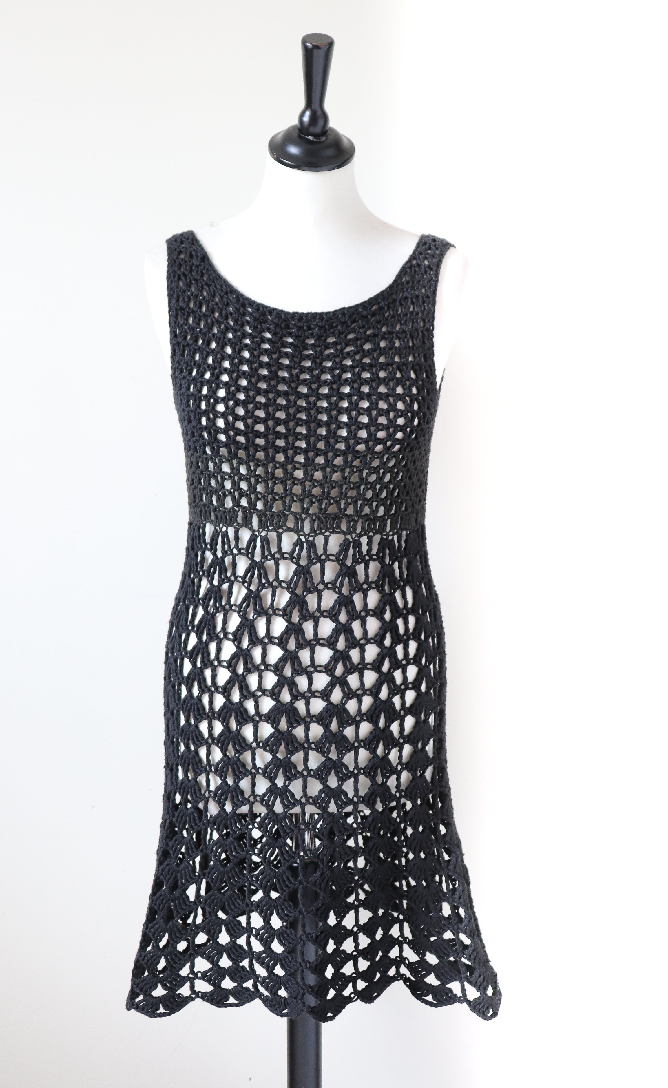 Crochet Knit Vintage Mini Dress - Black - Empire waist - Fit S / UK 10