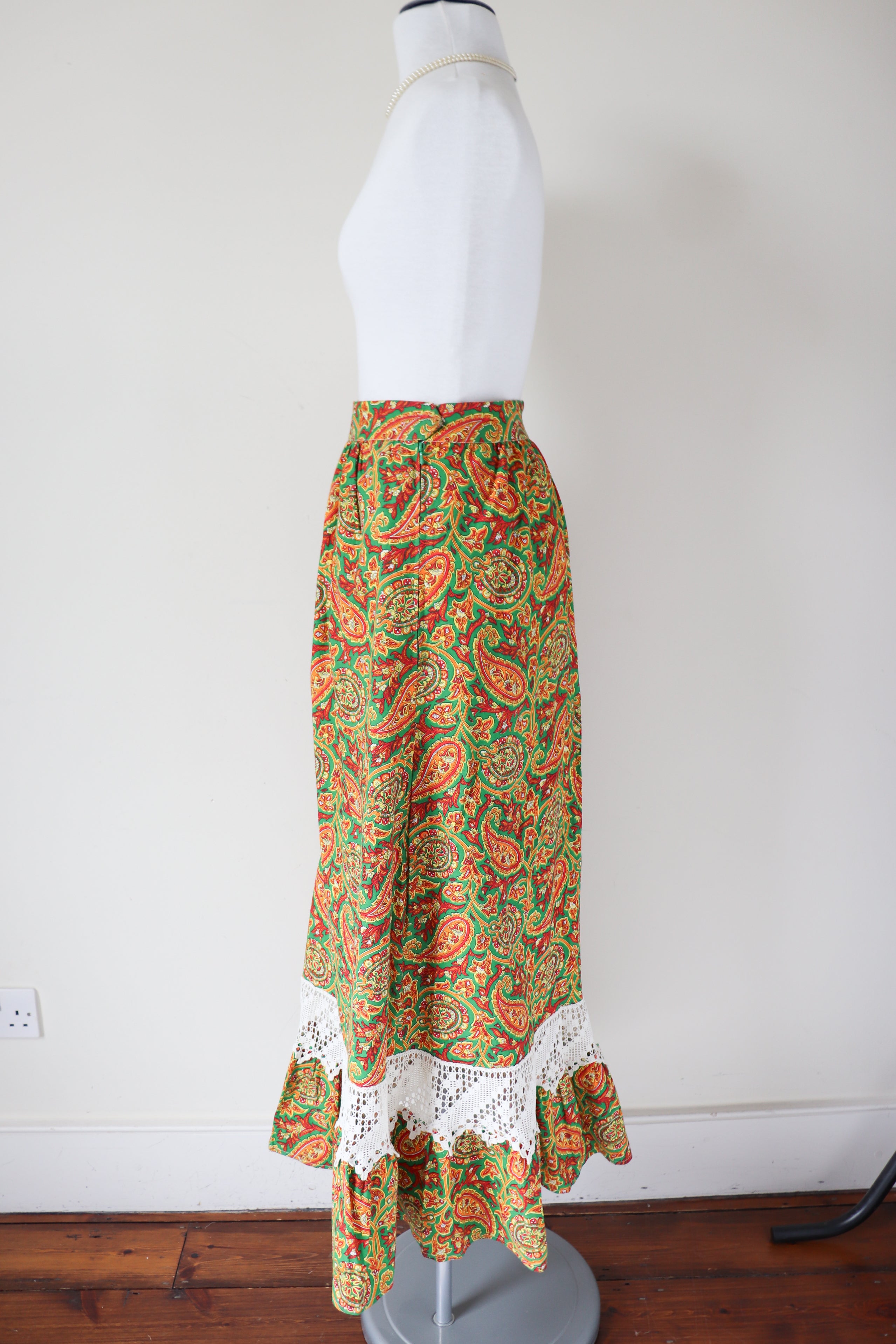 Vintage Maxi-Skirt - 1970s Green / Yellow Paisley  Cotton -XXS / XS - UK 6 / 8