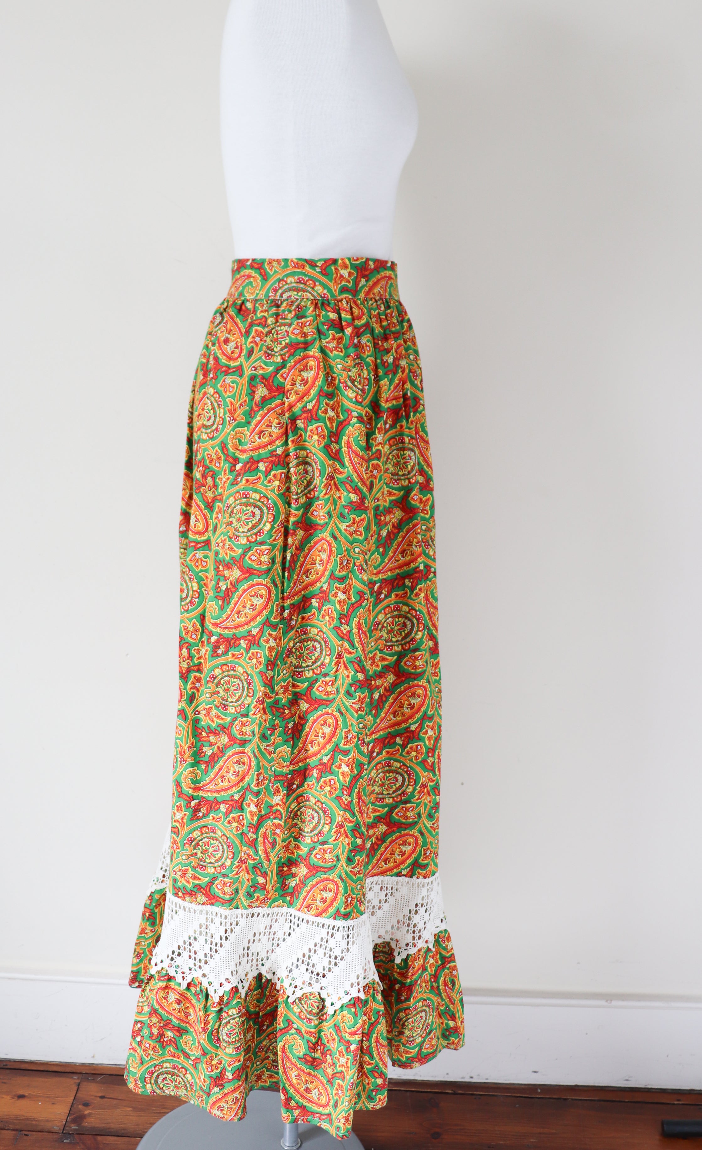 Vintage Maxi-Skirt - 1970s Green / Yellow Paisley  Cotton -XXS / XS - UK 6 / 8