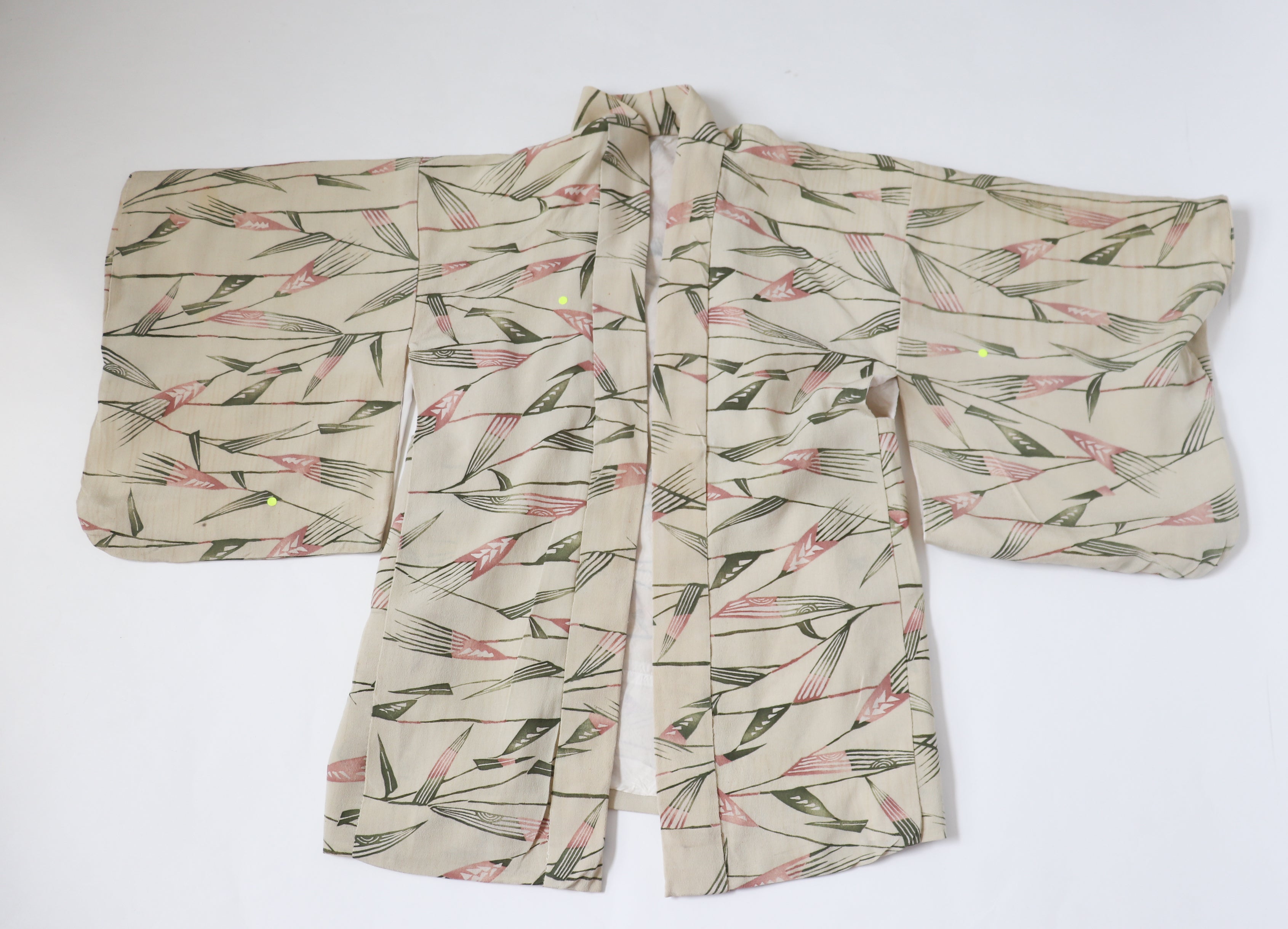 Japanese Handmade Silk Kimono - Cream  / Leaf Print - Fit S / M - UK 10 / 12