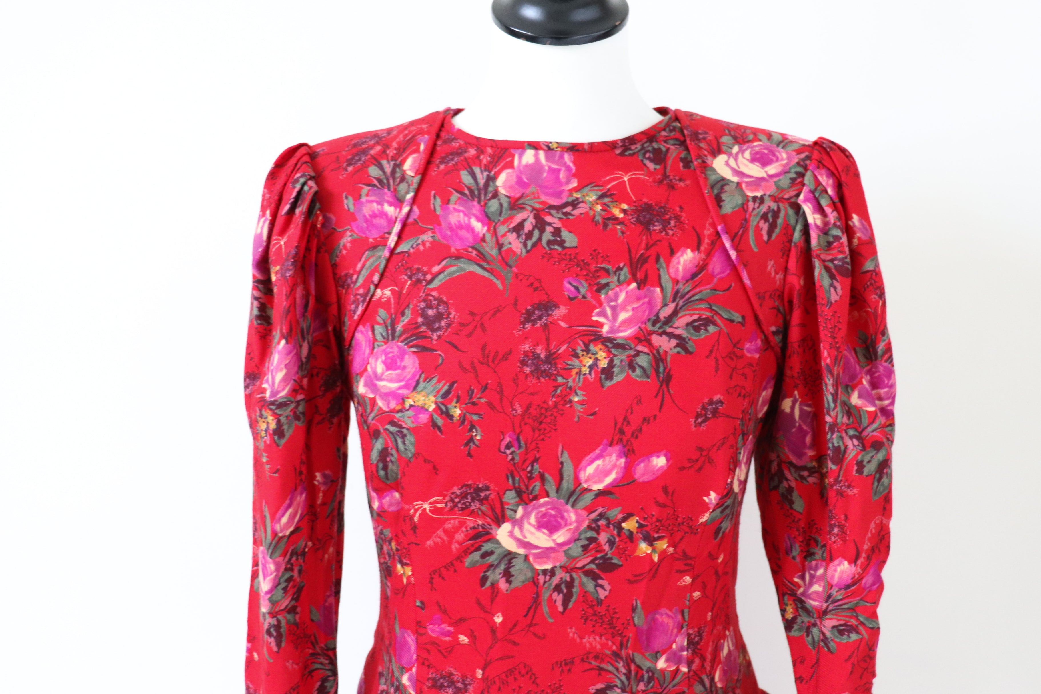 Ungaro Vintage Dress - Red Floral Wool - Long Sleeve - Fit XS / S - UK 8 / 10