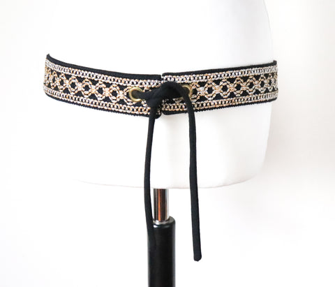 Embroidered Sash Tie 1970s Vintage Belt - Black / Gold - Obi - M / L
