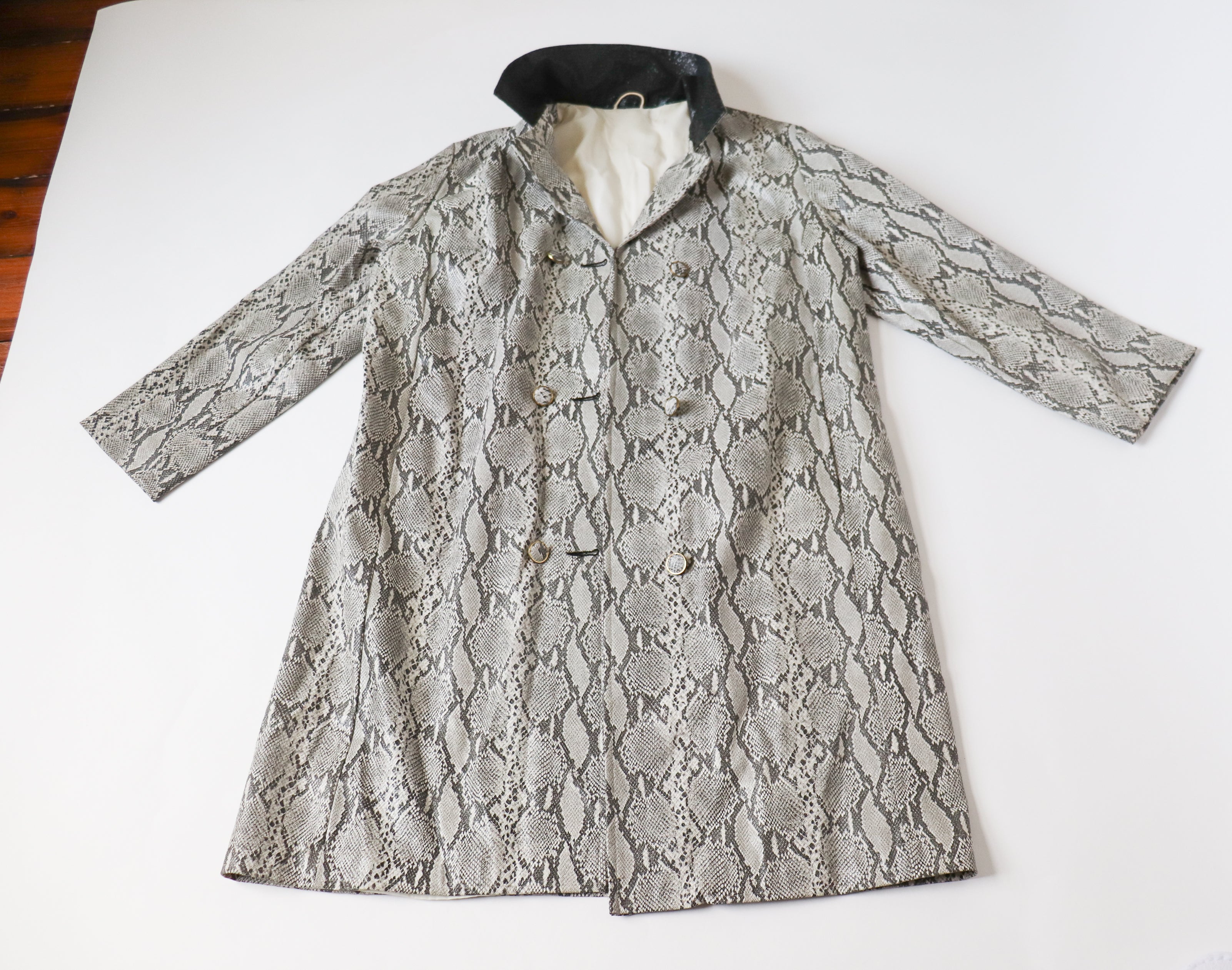 Vintage 1960s Vinyl Coat -  Snakeskin Print - XL   / UK 16