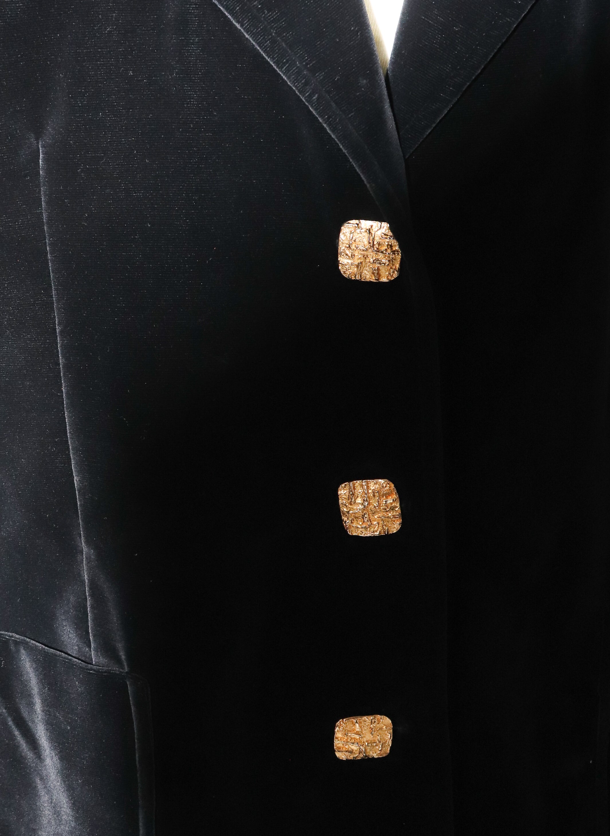 Black Velvet Evening Jacket - Vintage 1970s -  L /  UK 14