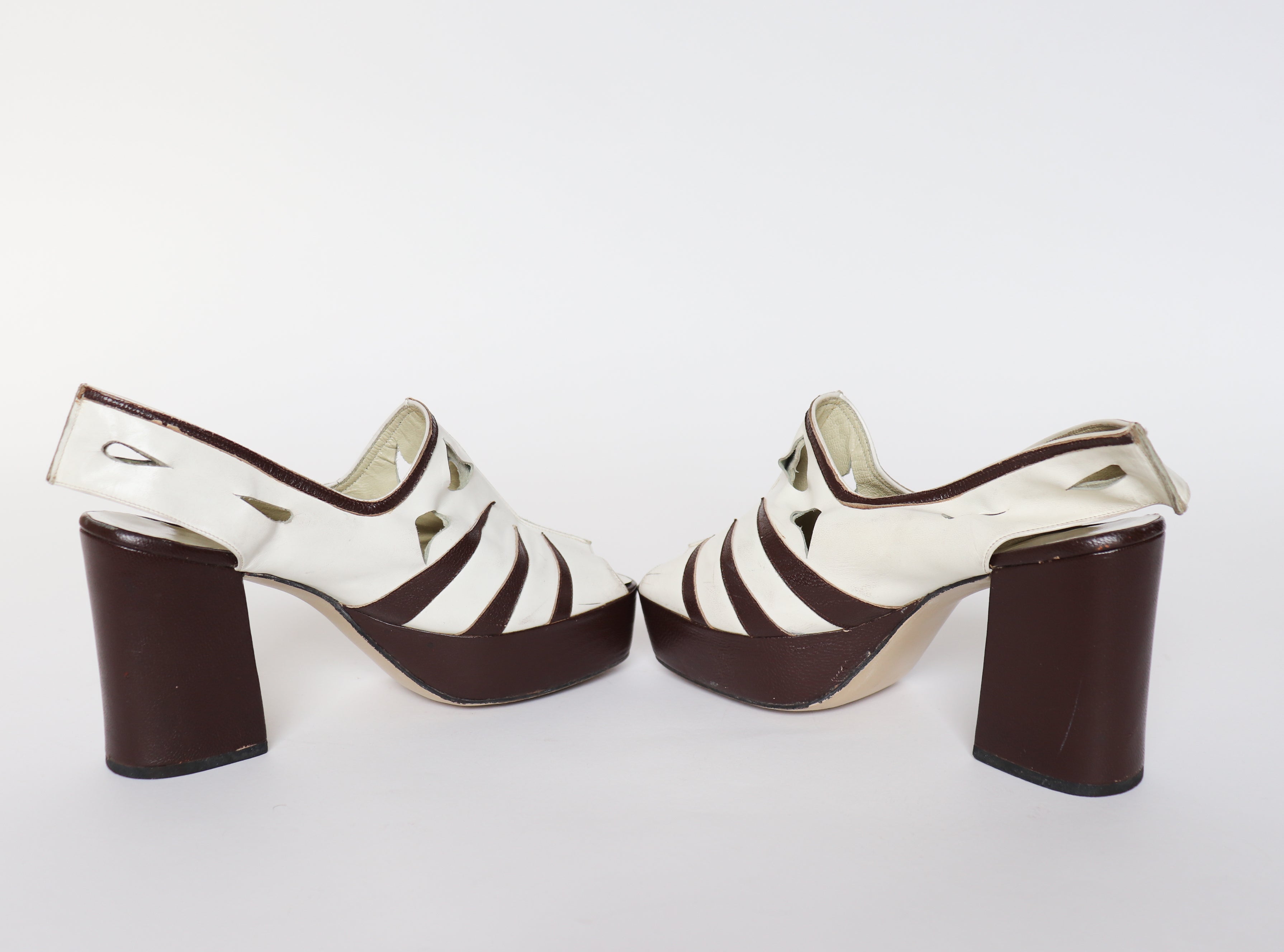 Vintage 1970s Platform Slingback Shoes - Bargess - White / Brown Leather - Fit 38 / UK 5