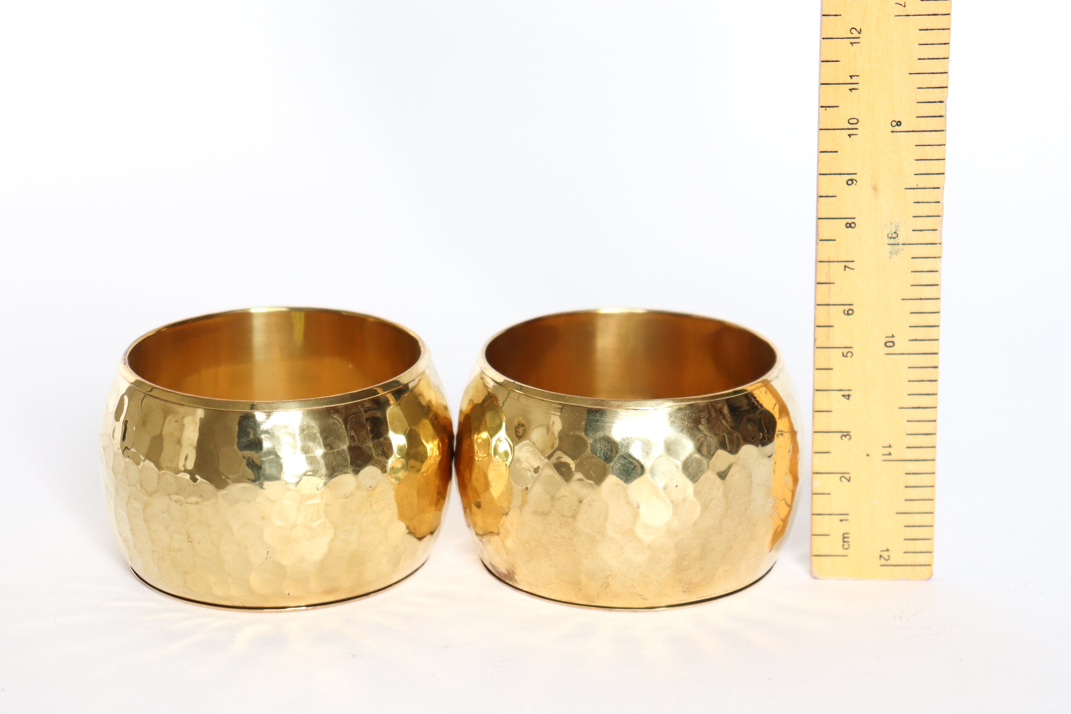 Set of 2 Vintage Hammered Brass Bangles - Gold Tone - X Large