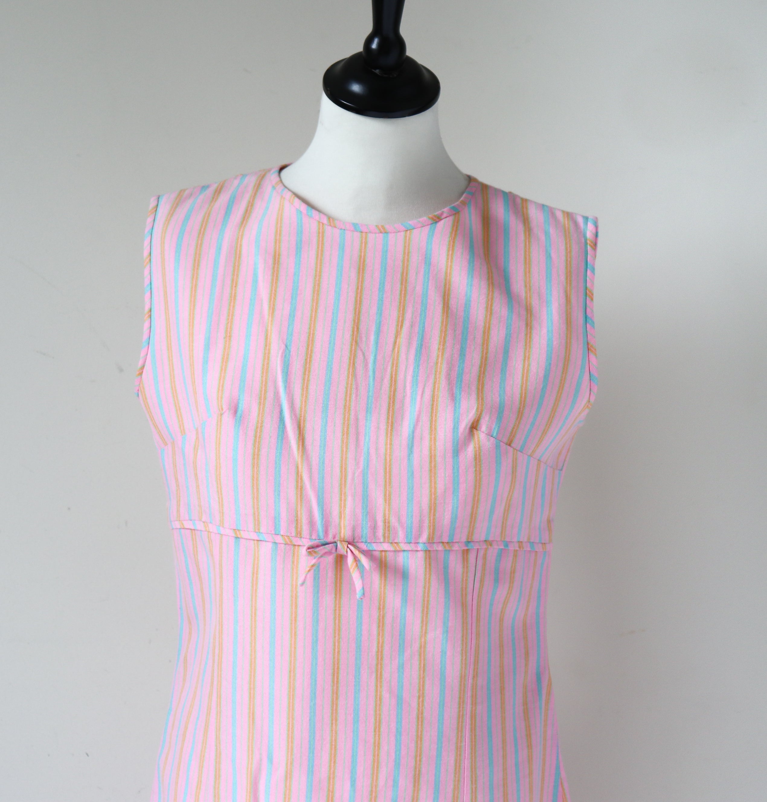 1960s Vintage Mini Dress - Pink Striped Dralon - Sleeveless - XXS - UK 6 / 8