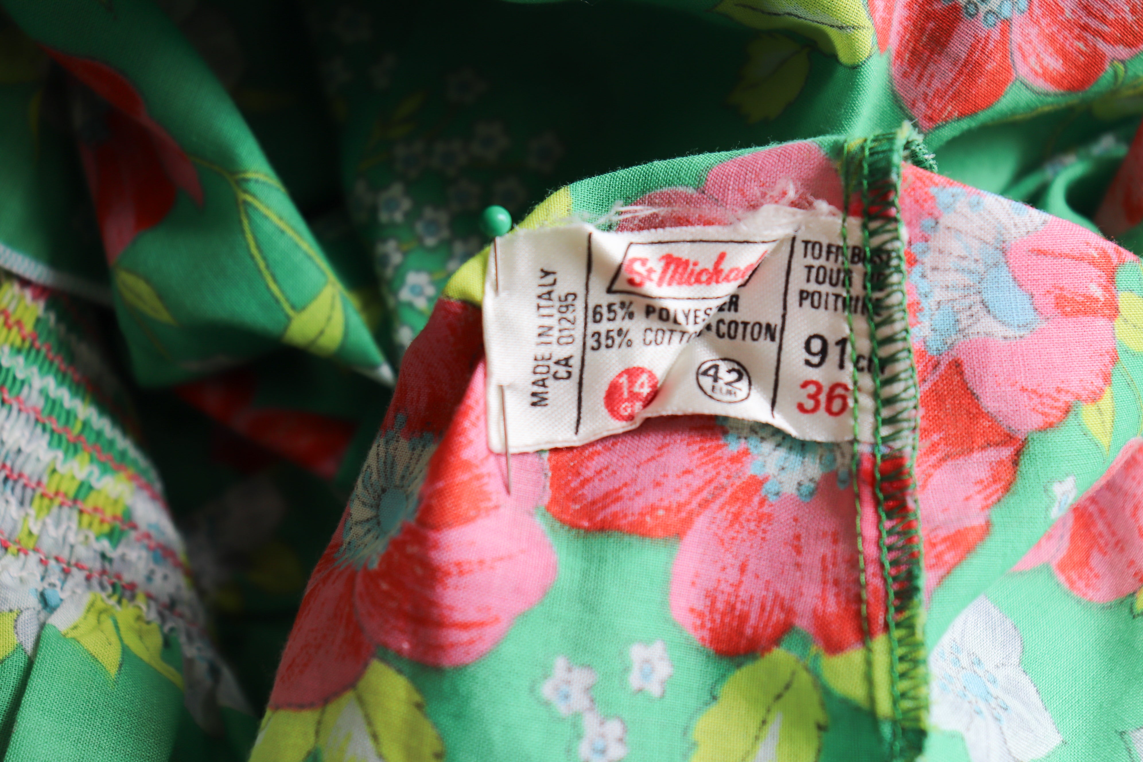 1970s  St Michael Vintage M&S Night Dress - Green Floral - Fit  M / UK 12