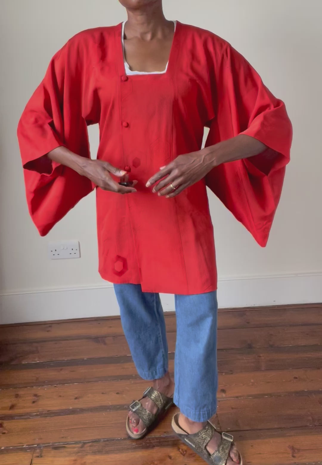 Red 100% Silk Japanese Haori Kimono - Double Breasted - Fit  L  - UK 14