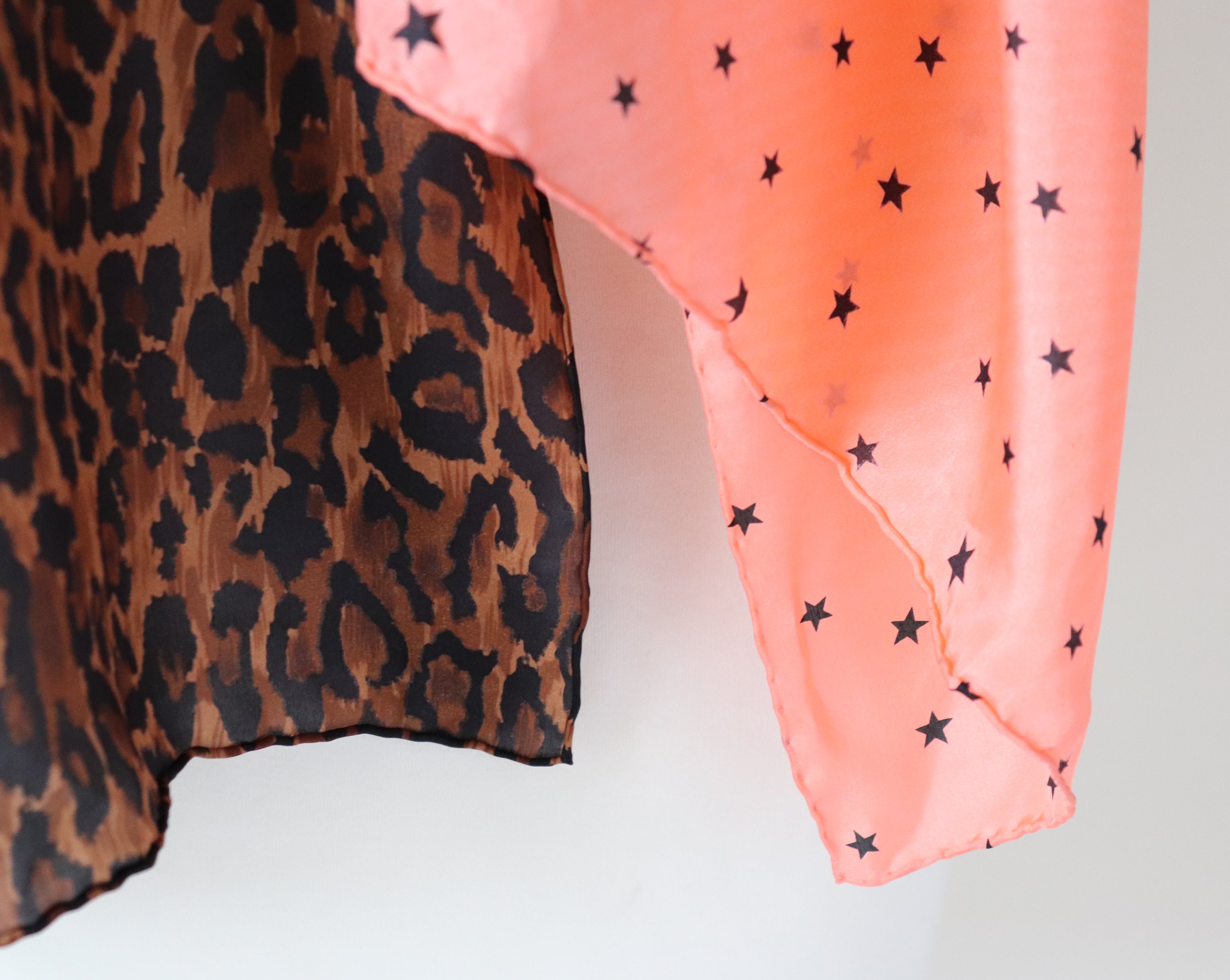 Codello Silk Scarf - Leopard  / Equestrian / Spotted Stars - LARGE / LONG