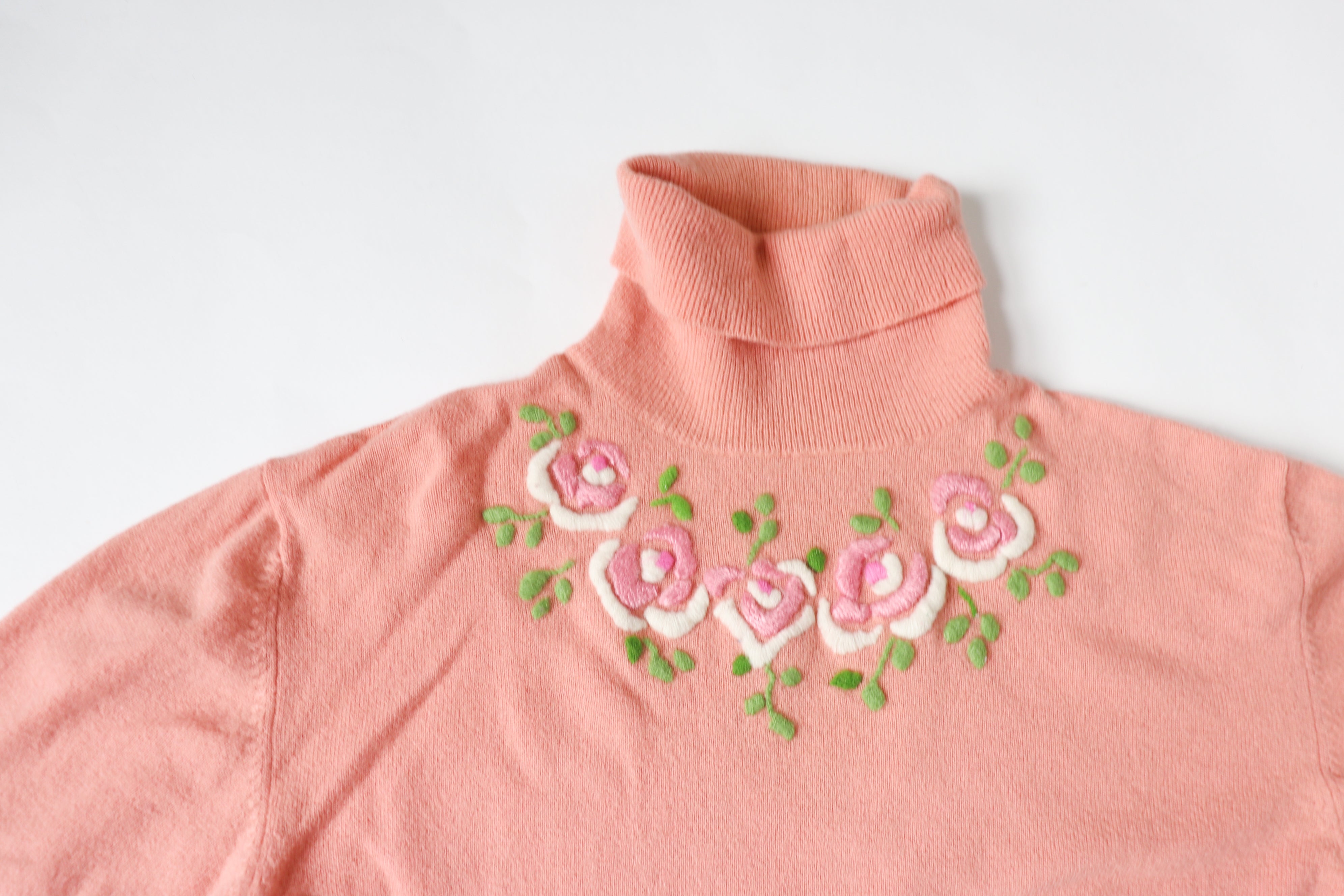 1960s Embroidered Sweater / Jumper - Peach Wool Blend - S / M  - UK 10 / 12