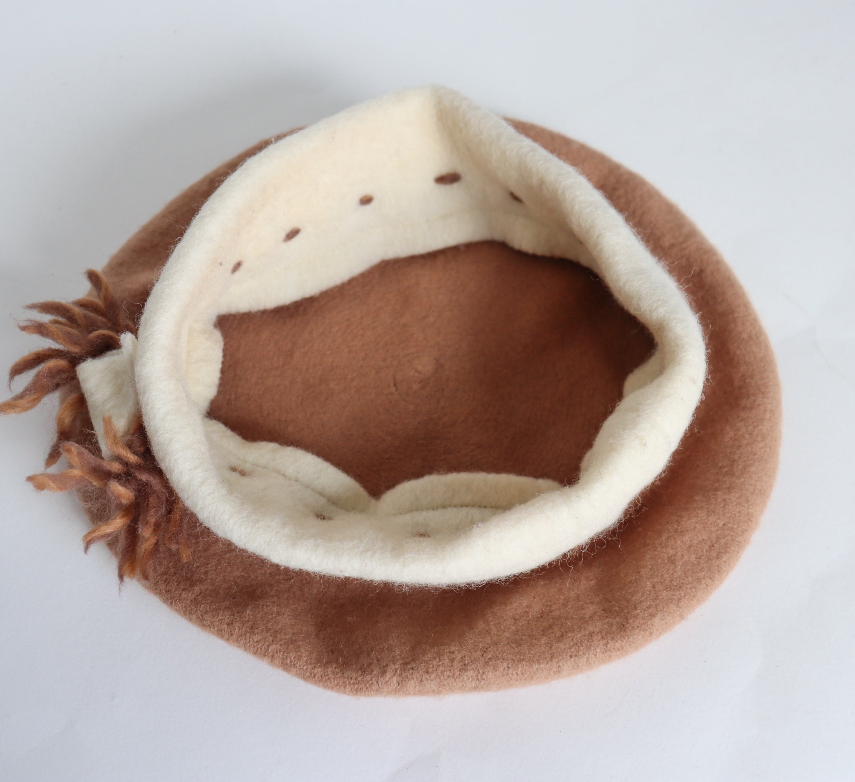 Vintage Wool Crown Beret - Camel Brown / Cream  -  S / M