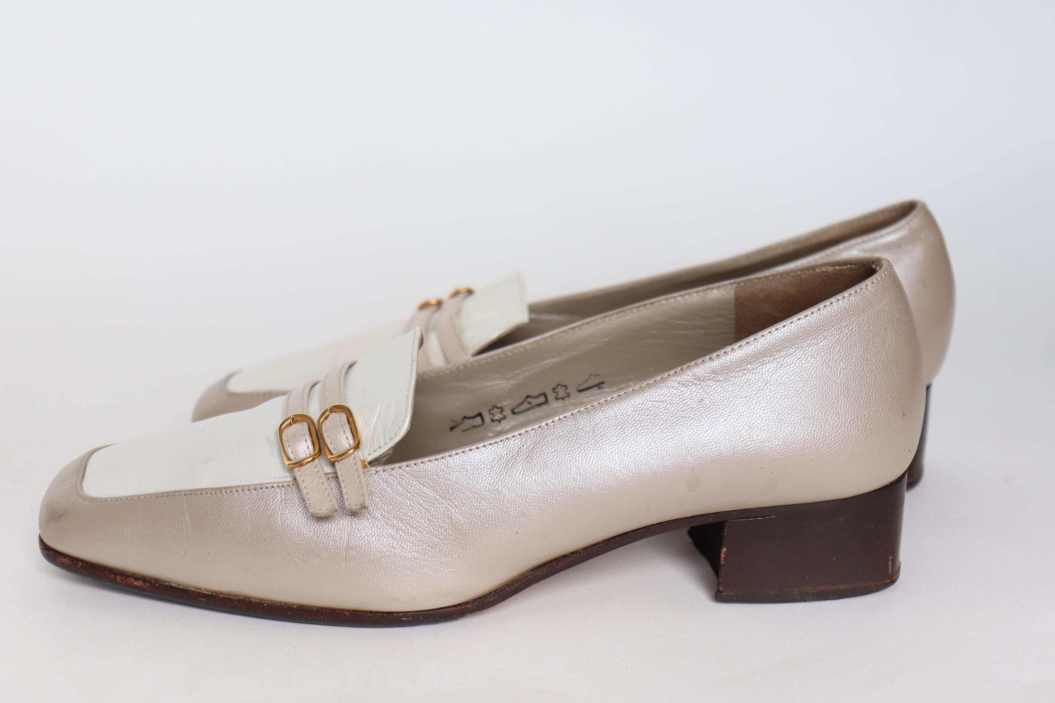 Vintage Heel Loafers - Beige / White  Leather - Fit Wide 37.5 /  38