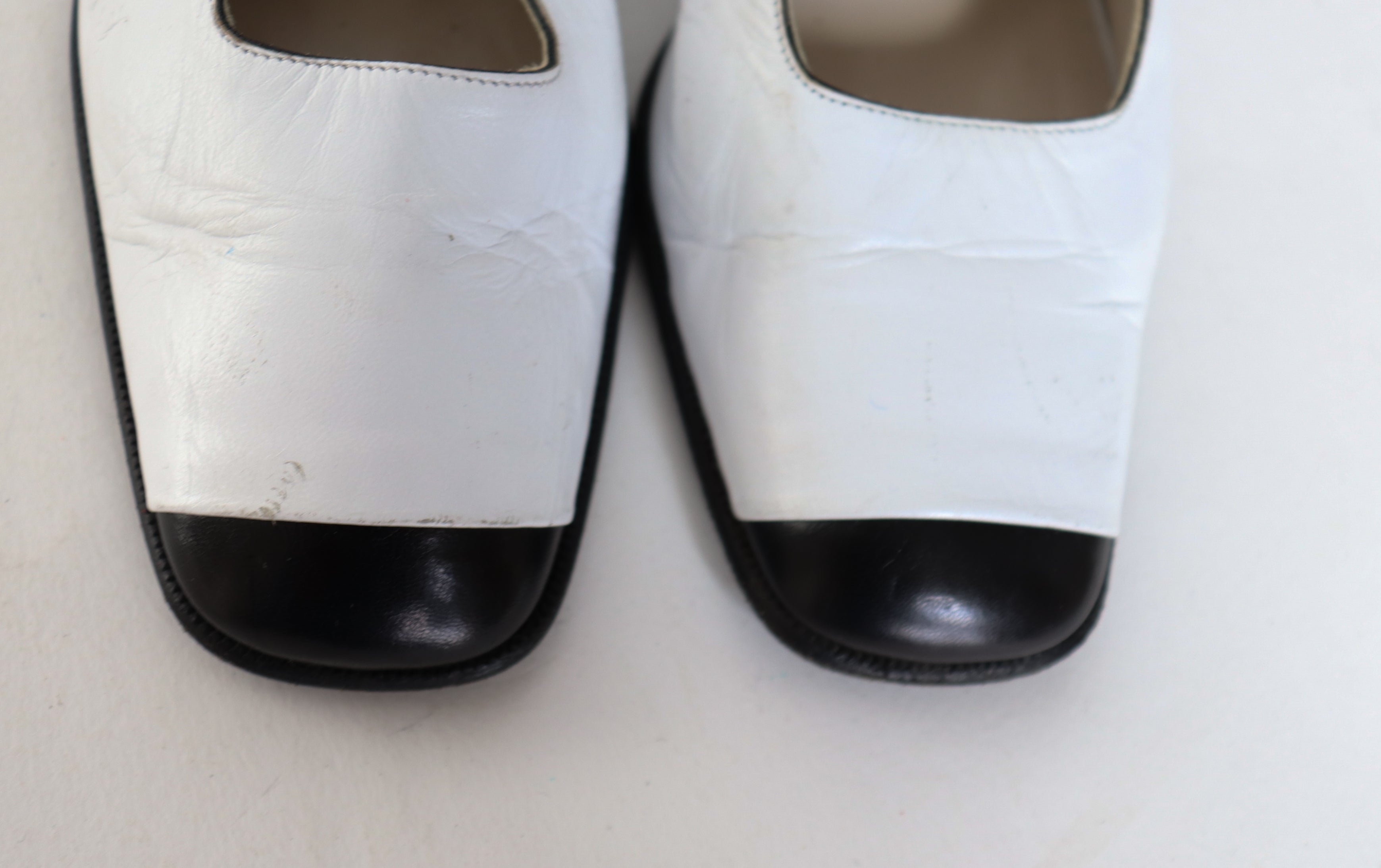 Cesare Catini Cap Toe Vintage Slingback Shoes - White / Black Leather Fit 37 / UK 4