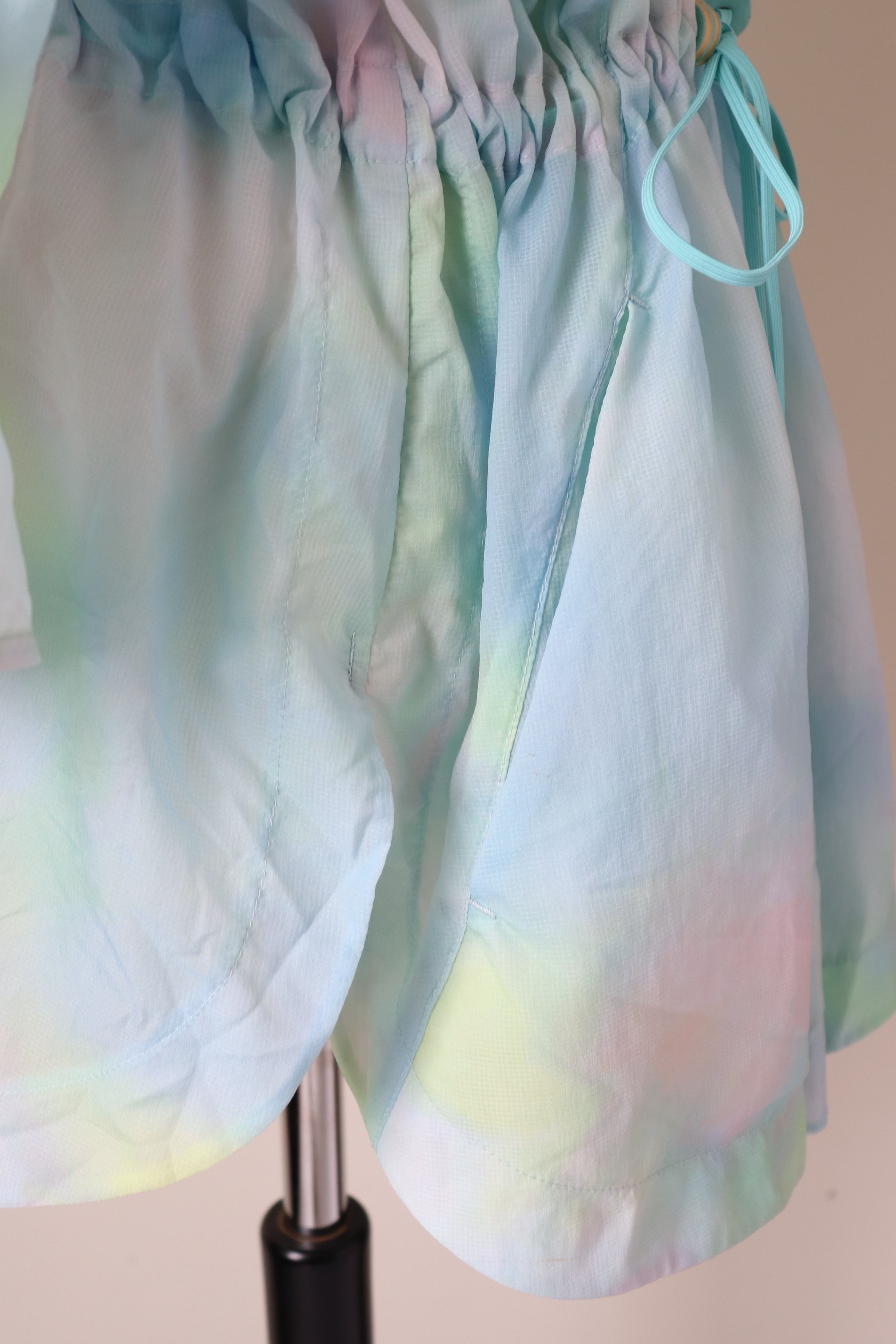 Puma Womens EVO Windbreaker / Windrunner Anorak Jacket - M/ L - Fit UK 12 / 14