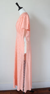 Vintage 1940s / 1950s Maxi Nightdress / Evening Dress - Salmon Pink - M / UK 12