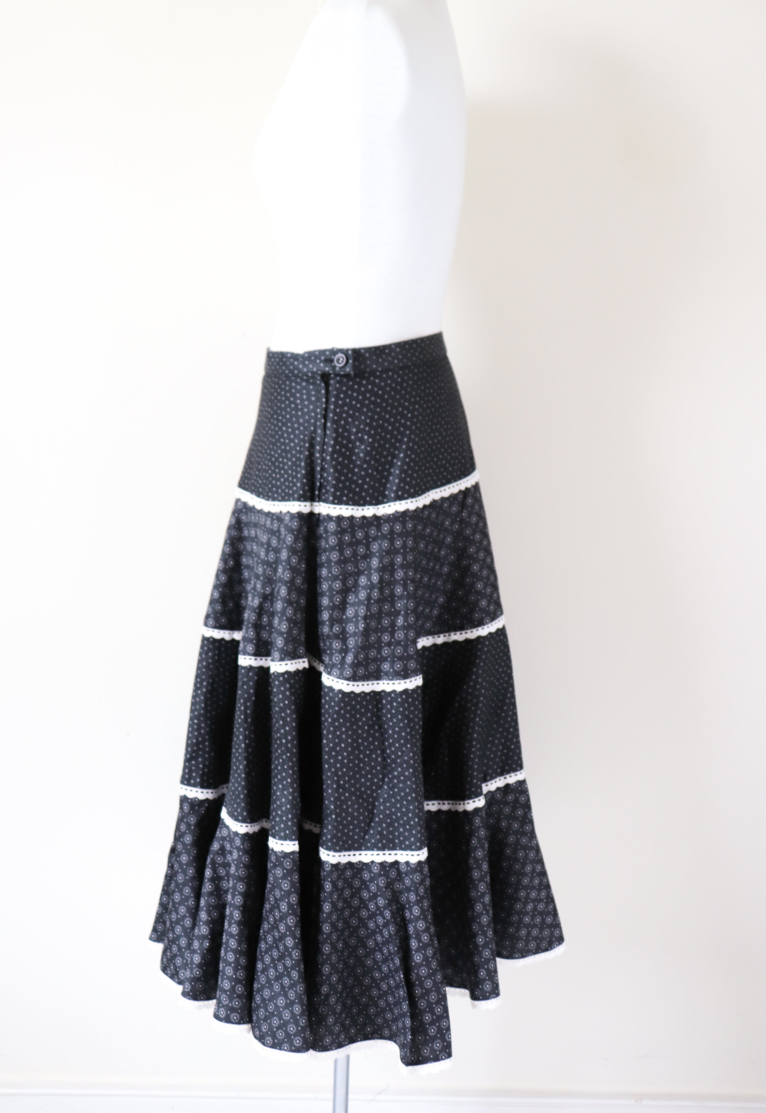 Ackermann Cotton  Prairie  Skirt - Vintage - Tiered - Black - XS / S - UK 8 / 10