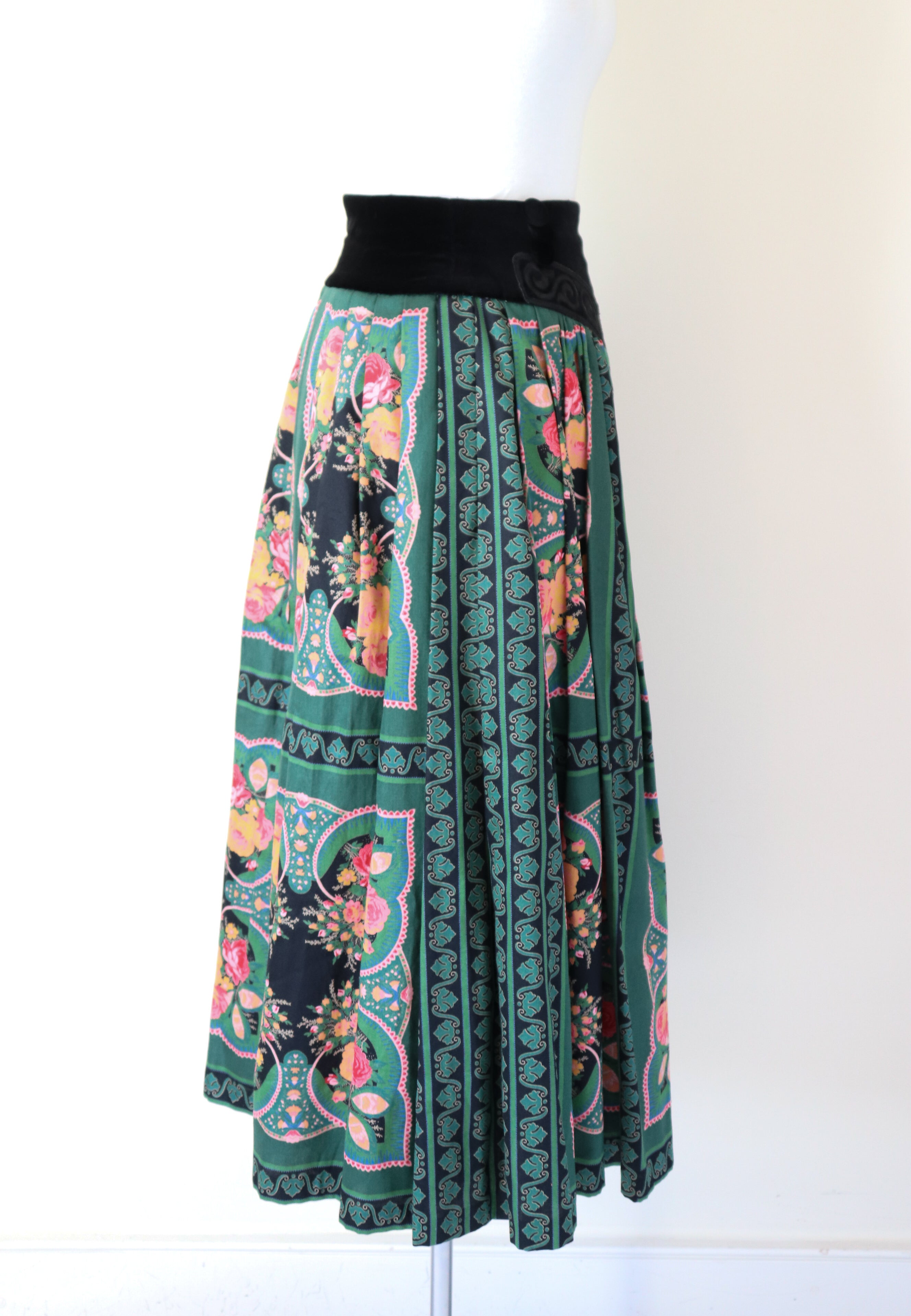 Perry Landhaus Vintage Praire Dirndl Skirt - Cotton - Tirol - Green - Oktoberfest - XXS / XS  - UK 6 / 8