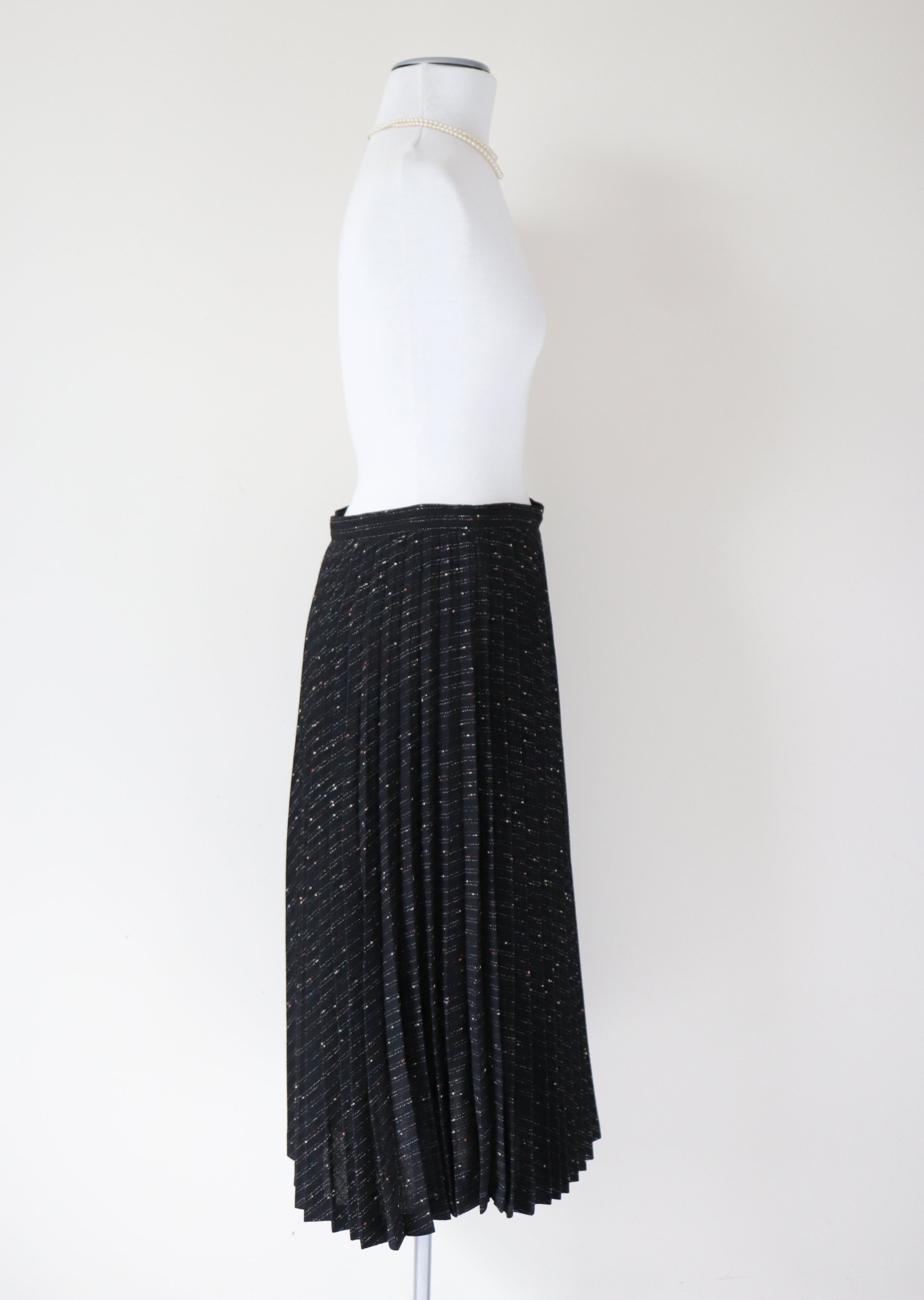 Black Pleated 1980s Vintage Skirt - Flecked Wool Blend - M / UK 12