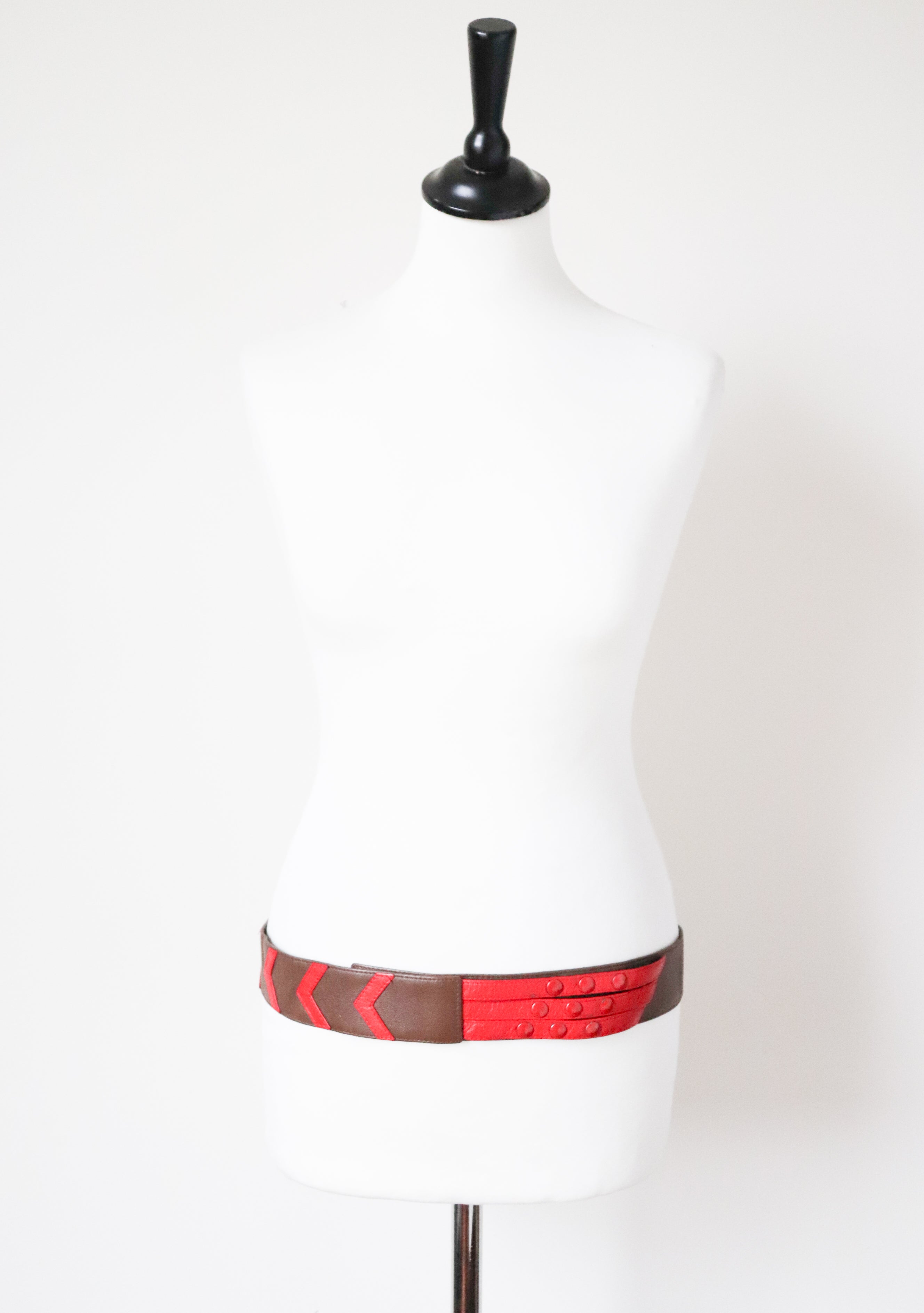 Red / Brown Leather 1980s Vintage Belt -  Wide -  Large /  Medium