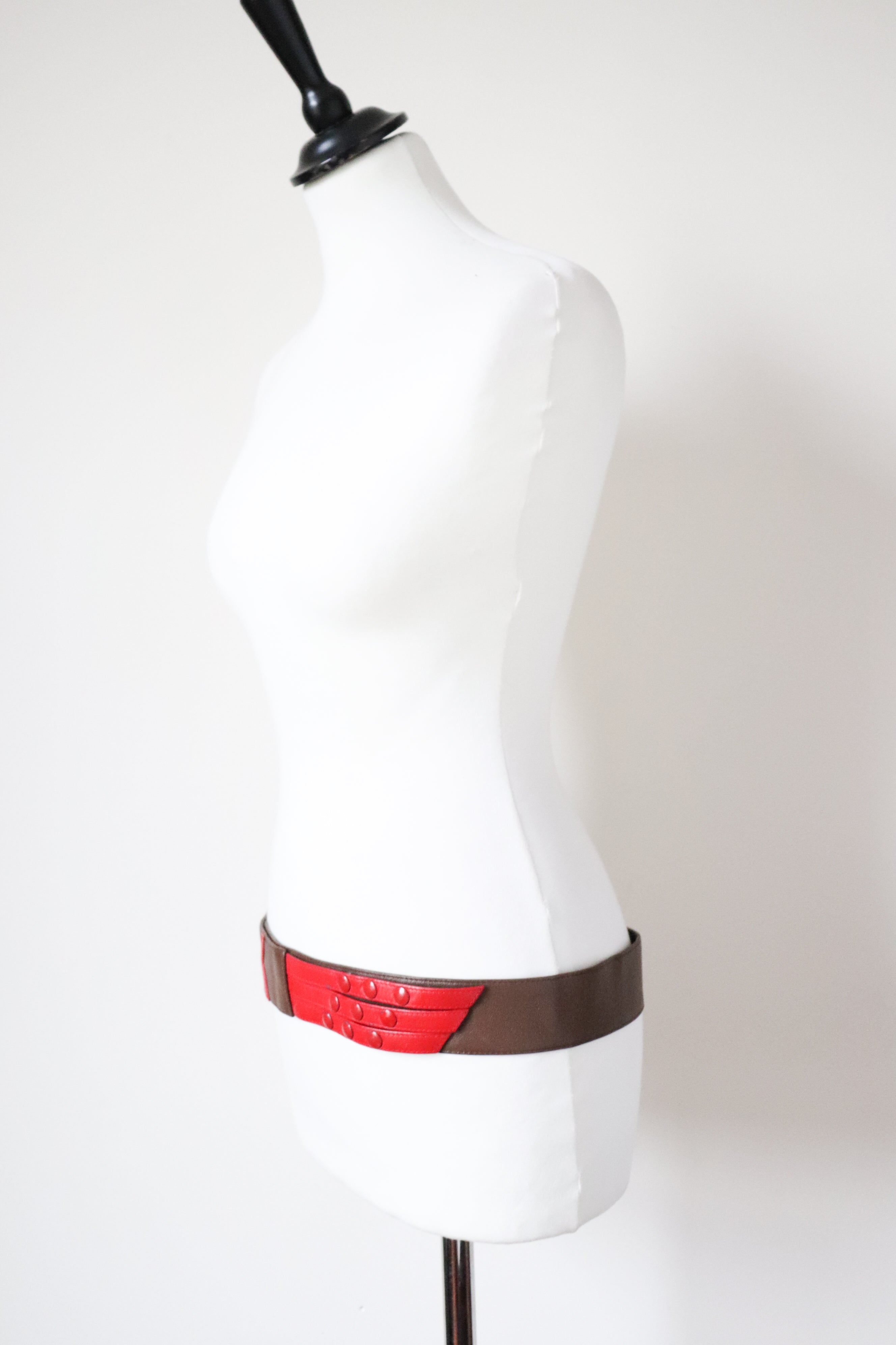 Red / Brown Leather 1980s Vintage Belt - Wide - Large / Medium