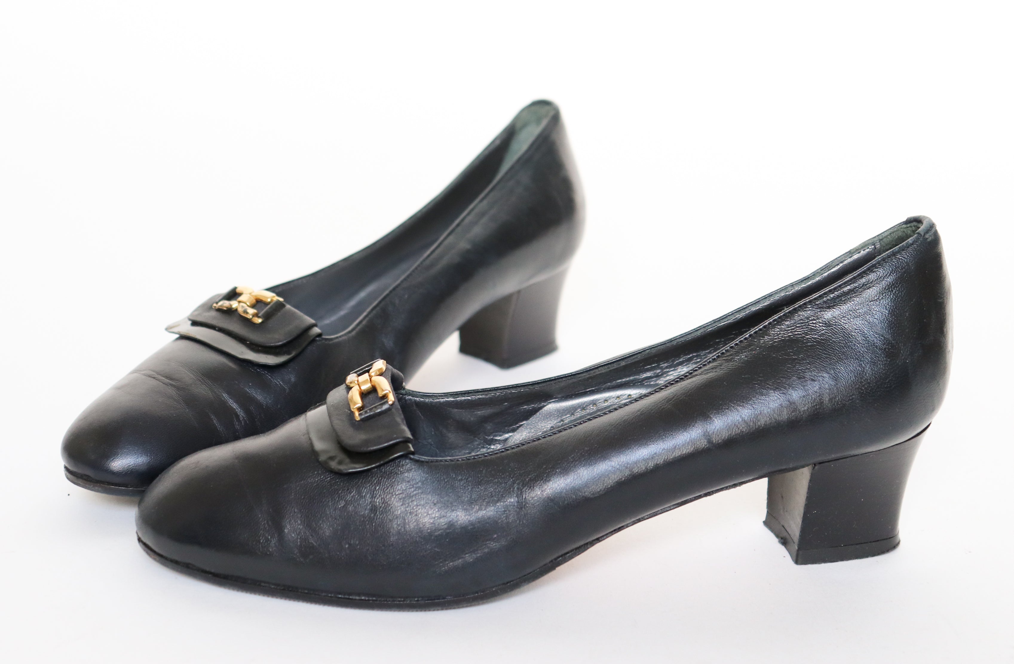 Black Blue Comfort Pumps - Snaffle Trim - Vintage Shoes - Leather - Fit 39 (narrow toe)